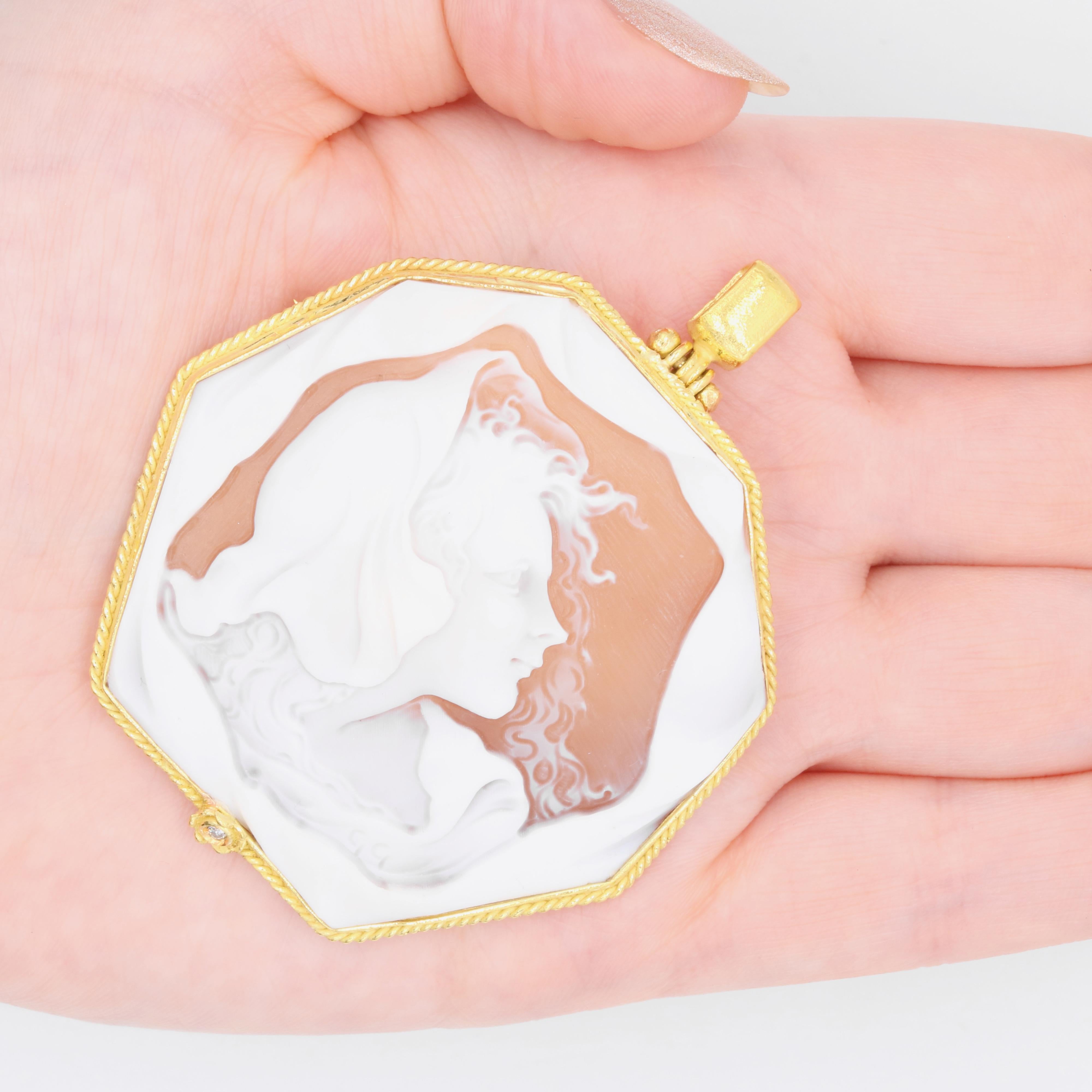 Vintage Large 18K Yellow Gold Carved Shell Cameo Pendant or Brooch For Sale 7
