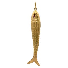 Vintage Large 18k Yellow Gold Red Eyes Articulated Flexible Large Fish Pendant