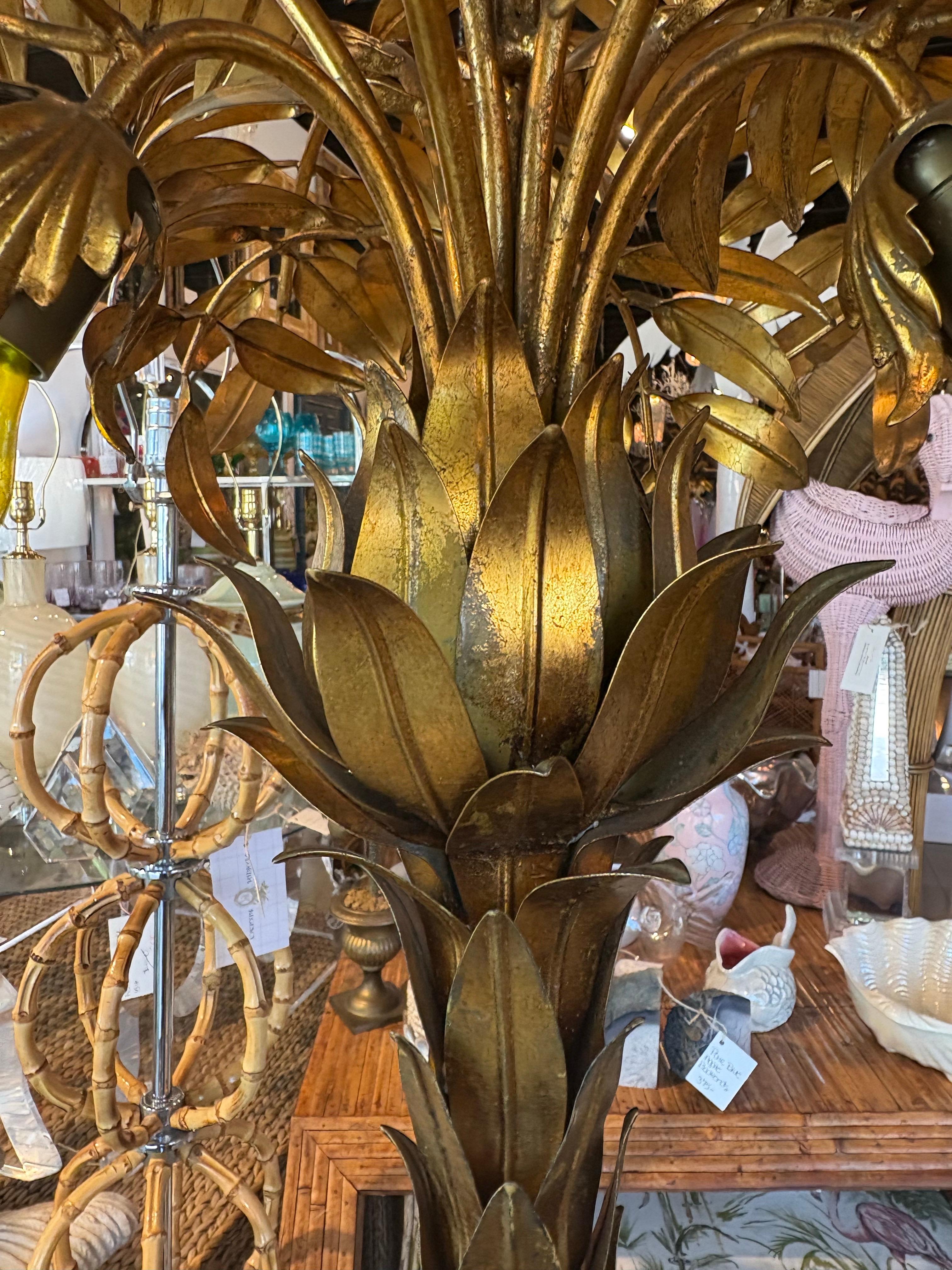 Lámpara de pie vintage grande Hans Kogl de los años 70 de metal dorado con palmeras recién cableada en venta 8