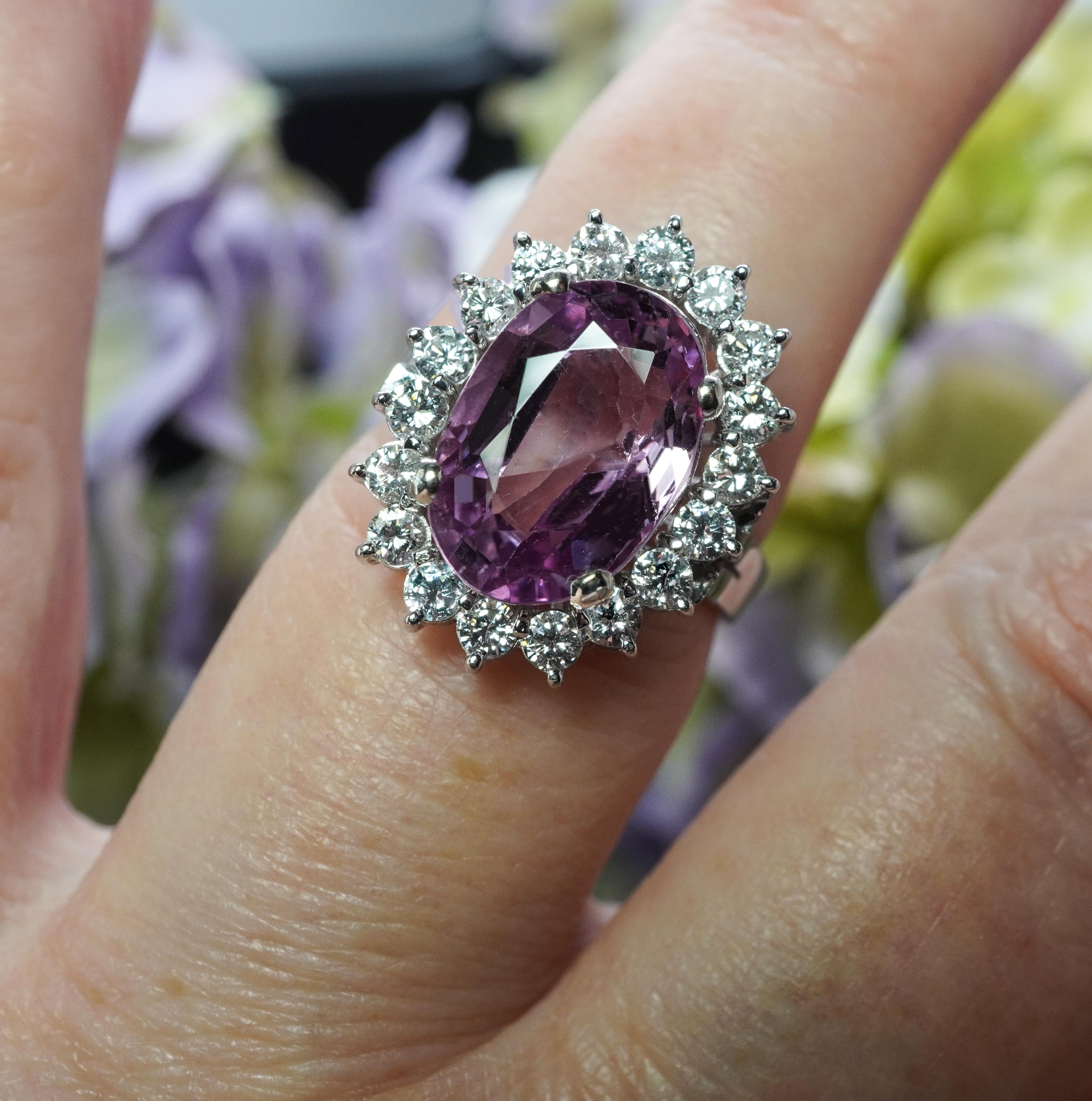 Donna Grande anello d'epoca con diamante rosa naturale da 4,84 carati in oro bianco 14 carati AGI Cert in vendita