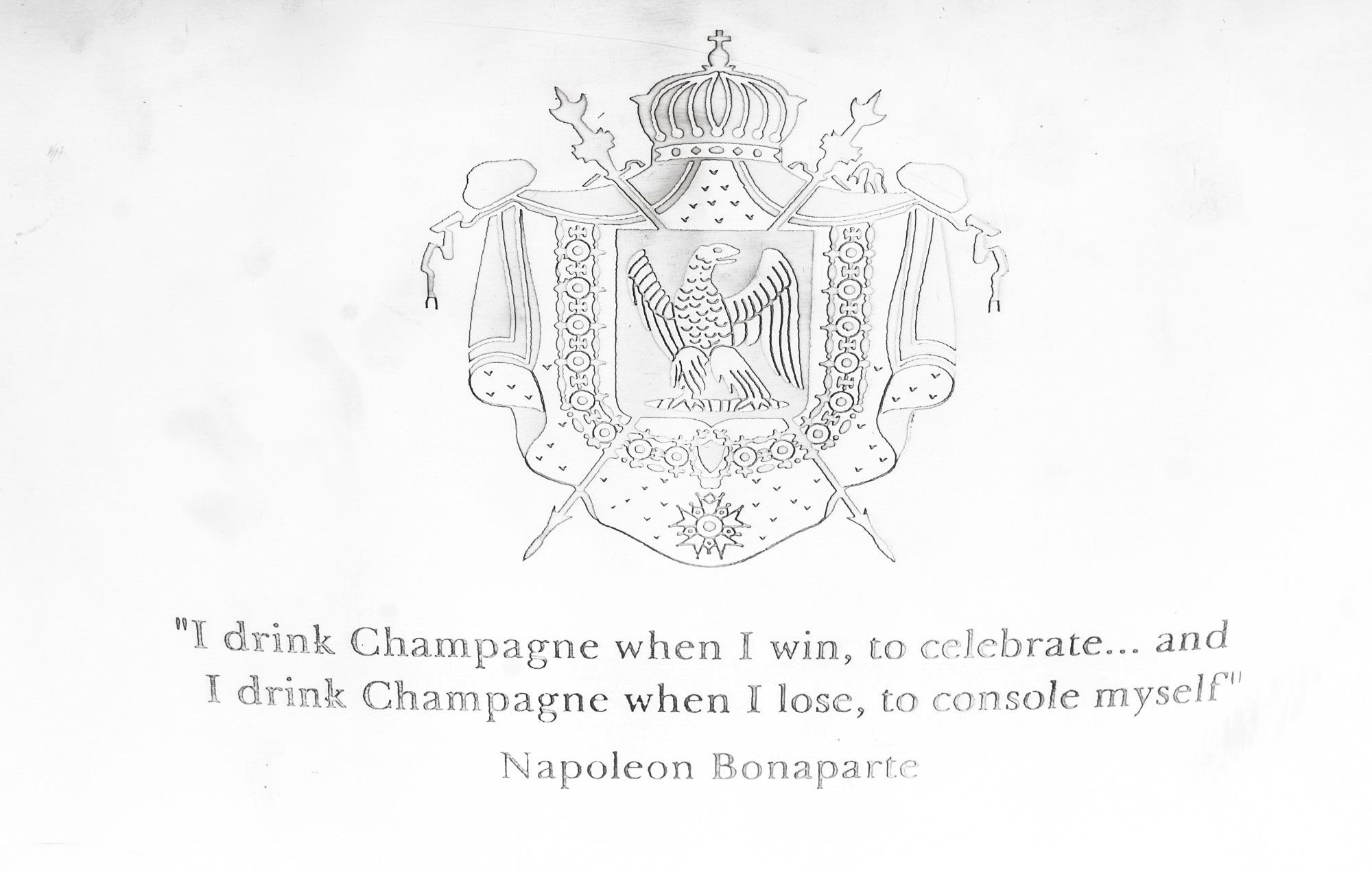 Se trata de una gran champañera Vintage, elegante y con estilo, de finales del siglo XX.

Este seductor artículo es perfecto para una fiesta, y en él caben fácilmente ocho botellas. Aporta un toque de sofisticación y elegancia, y seguro que se