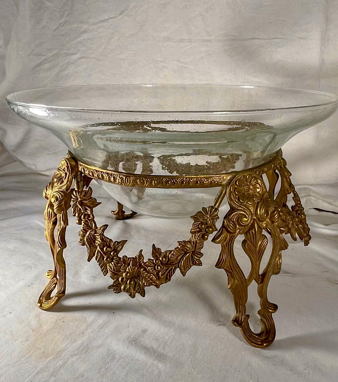 Cast Vintage Large Art Glass Bowl Tazza Centerpiece Bowl in Brass Stand For Sale
