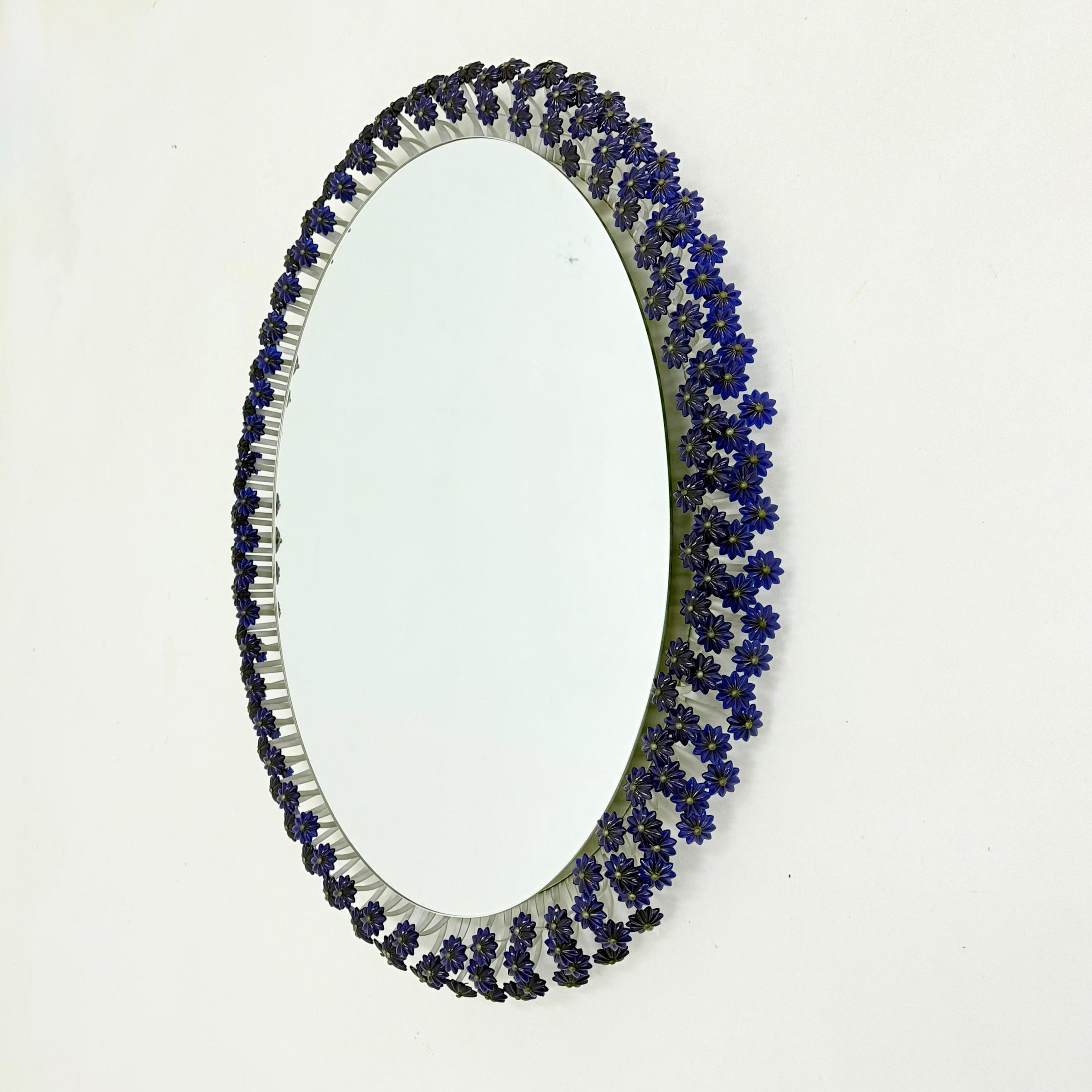 Austriaco Specchio retroilluminato vintage di Emil Stejnar per Rupert Nikoll 1950s in vendita