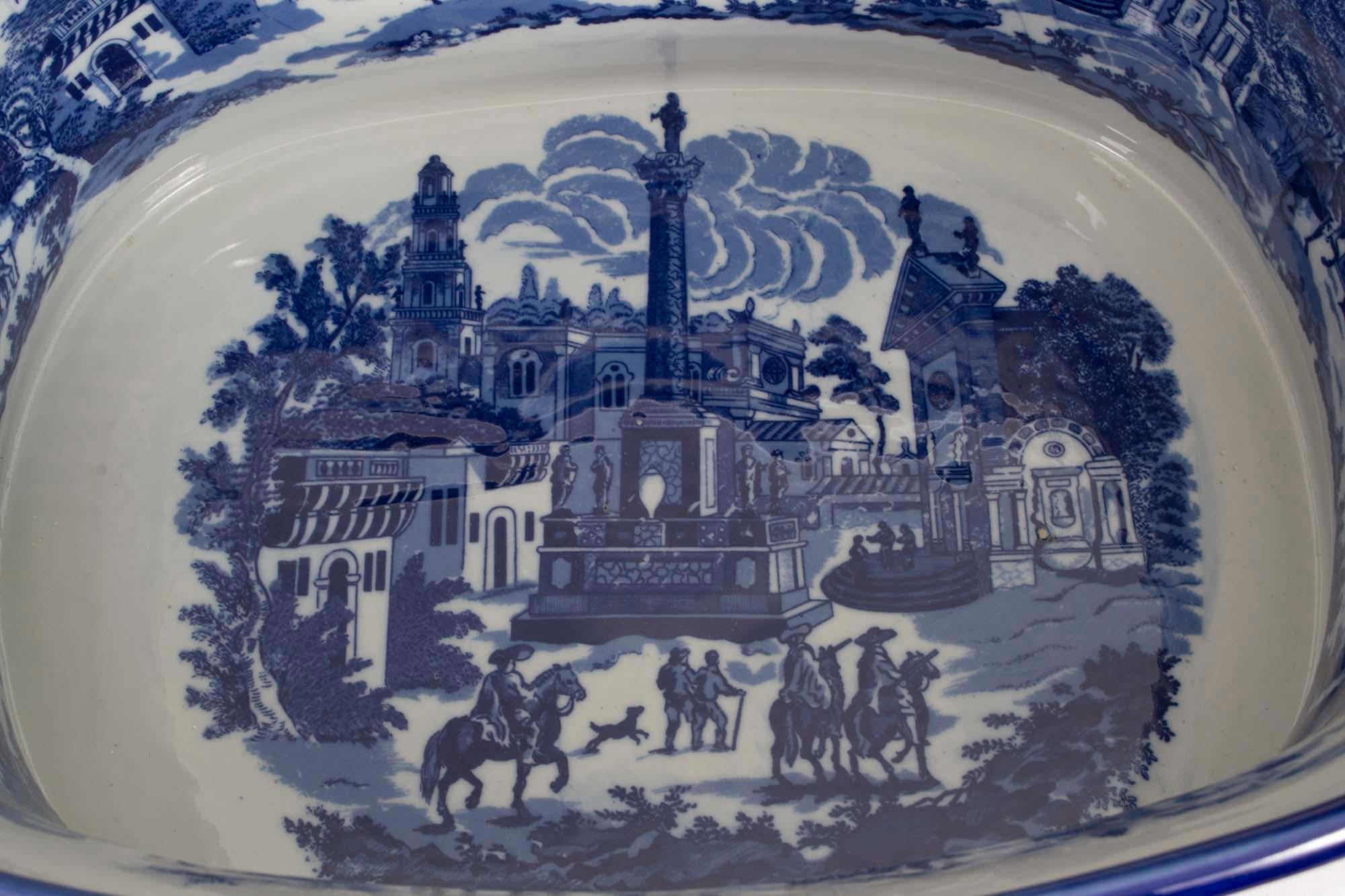Jardinera de porcelana azul y blanca Vintage Siglo XX Porcelana en venta