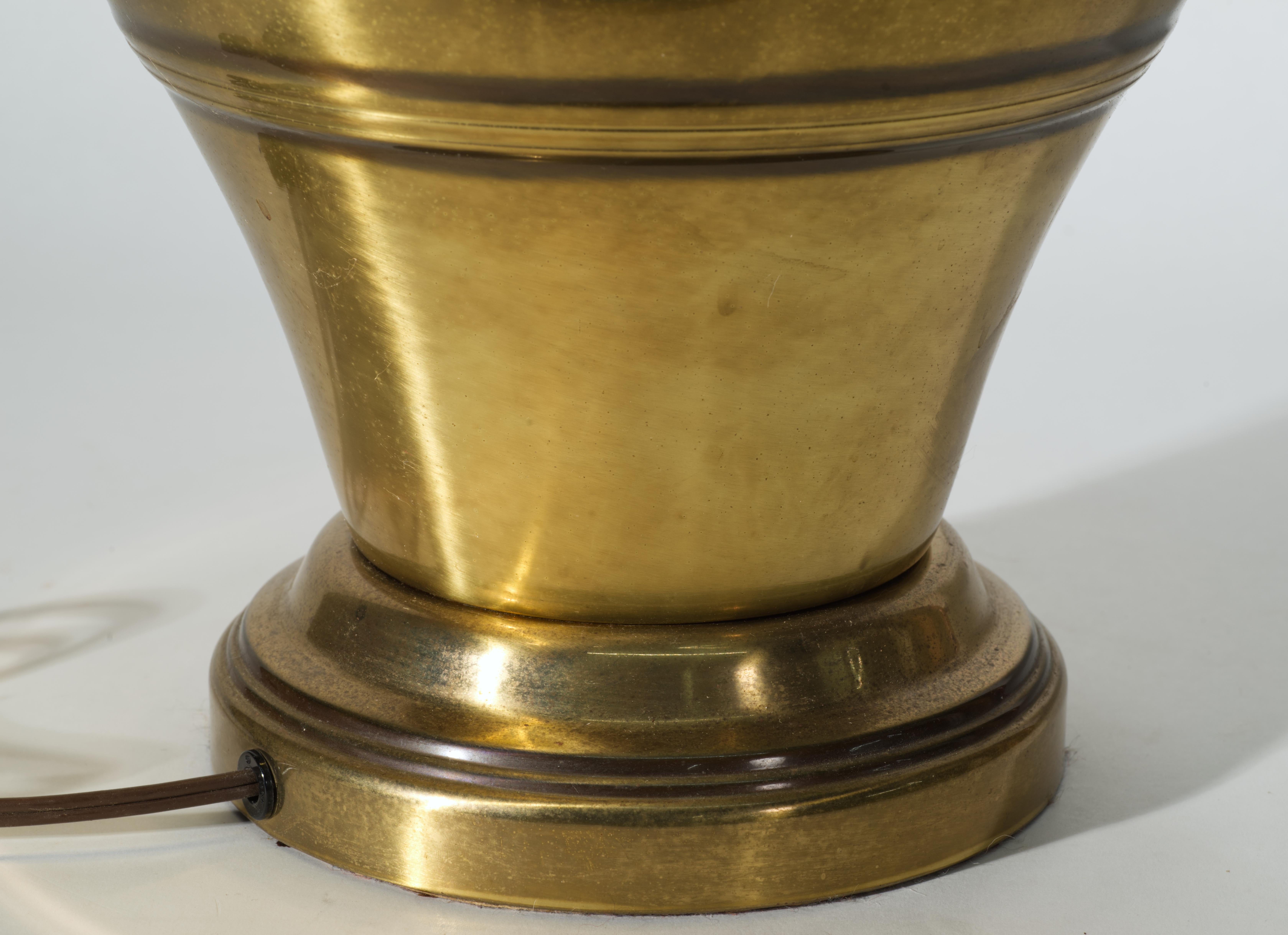 American Vintage Large Brass Ginger Jar Table Lamp For Sale