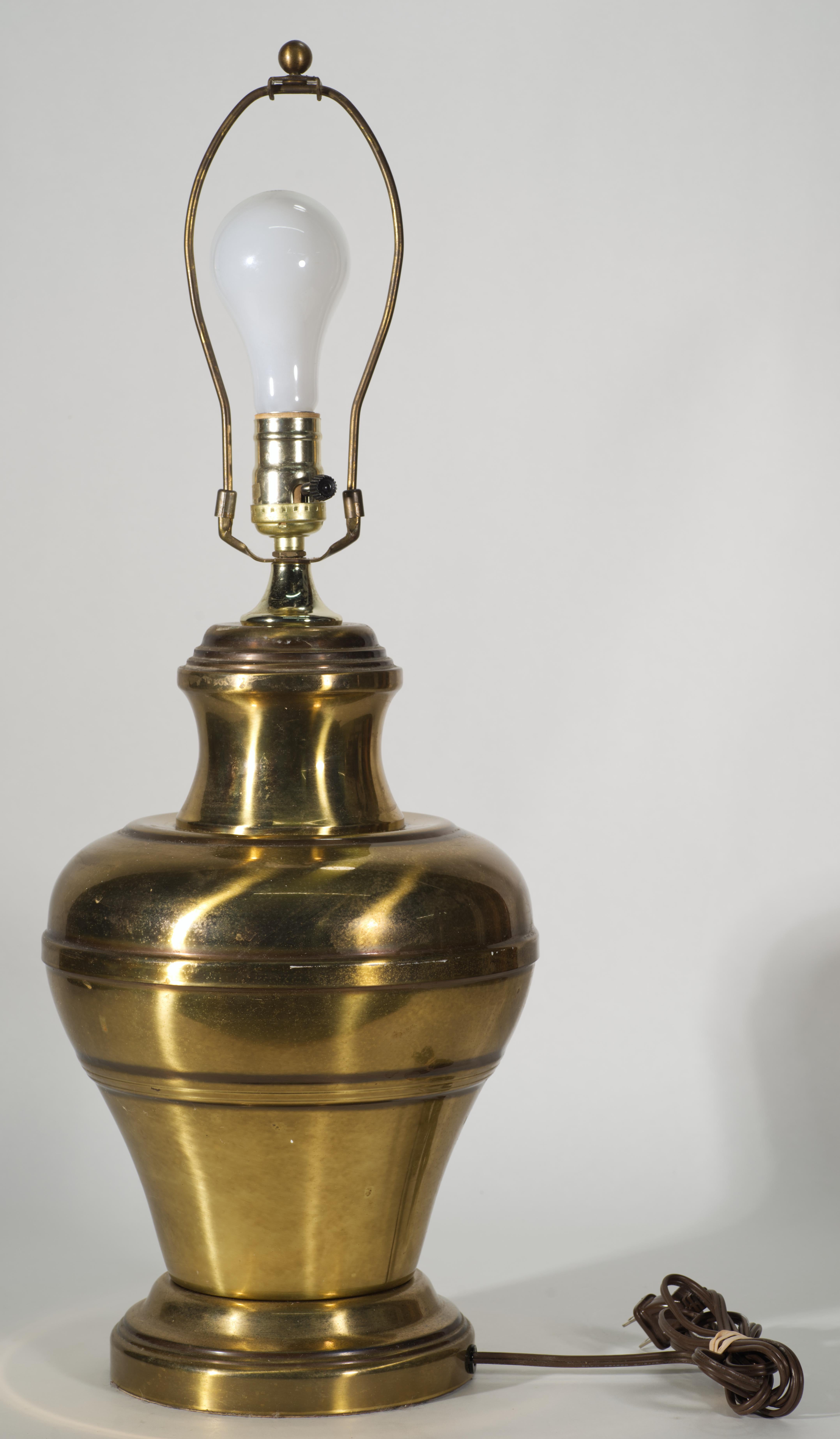 Spun Vintage Large Brass Ginger Jar Table Lamp For Sale