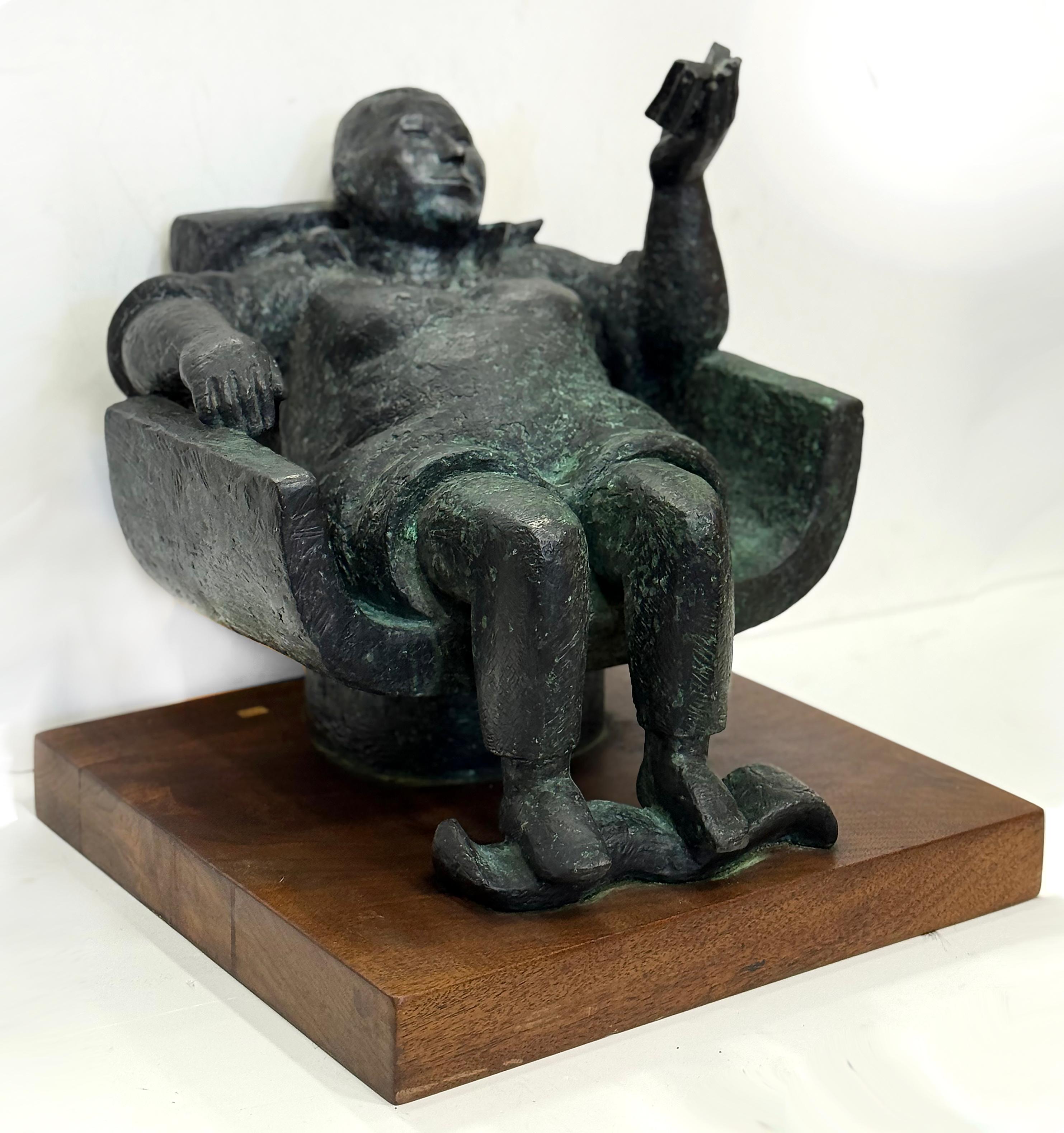 Scultura femminile in bronzo di grandi dimensioni, firmata con marchio della fonderia, data, numeri, base in vendita 1