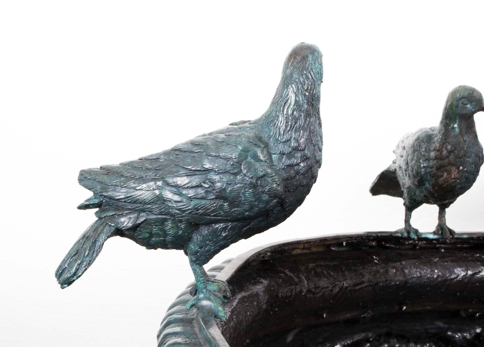 Vintage Large Bronze Urn Garden Fountain Bird Bath Jardiniere 20th Century For Sale 7