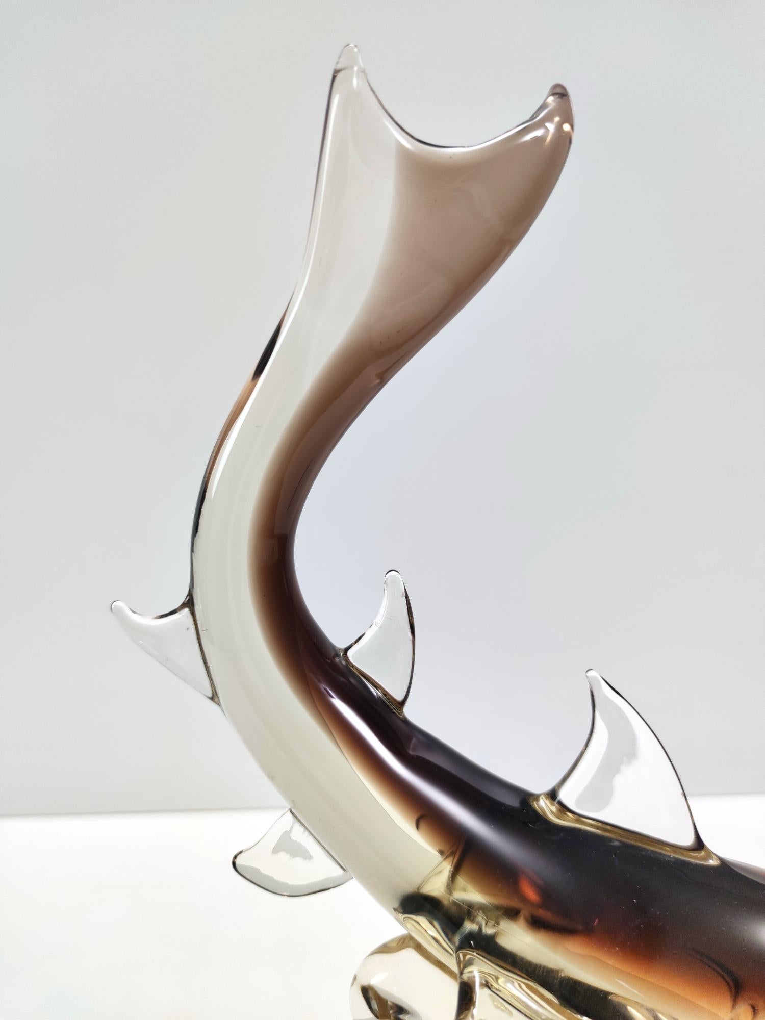 Vintage Large Brown and Amber Murano Glass Shark on a Wave Shaped Base, Italy For Sale 1