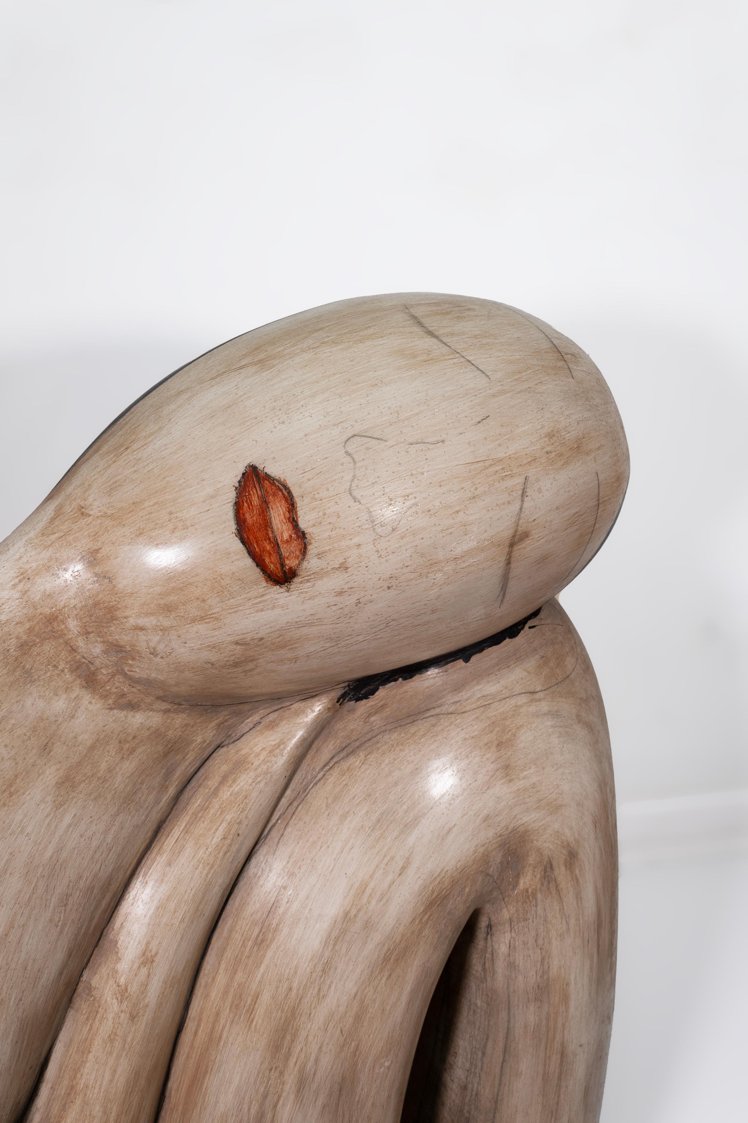 XX secolo Scultura da terra in ceramica vintage di grandi dimensioni in stile Brancusi con figura femminile nuda in vendita