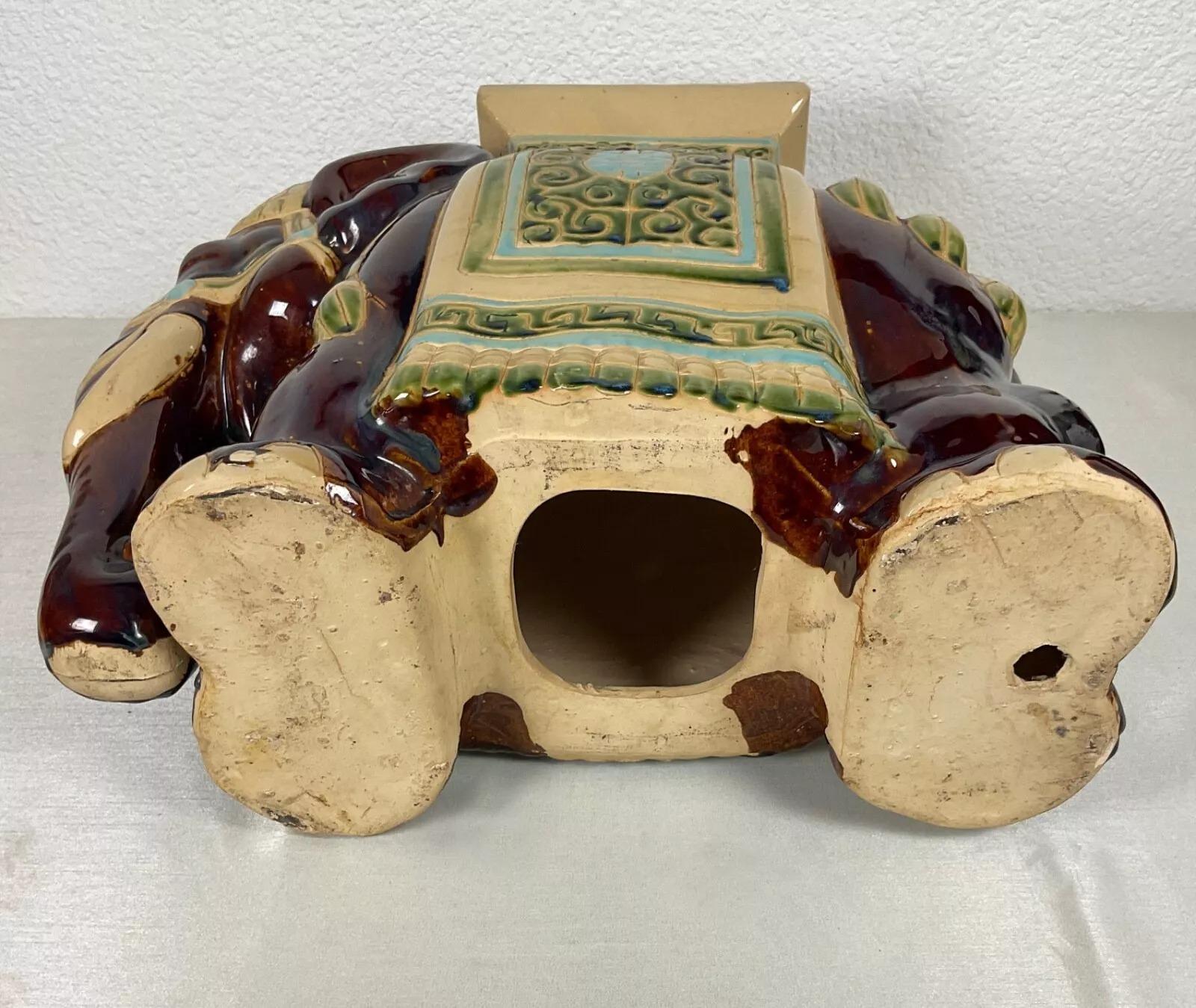 Grand porte-plante éléphant vintage en céramique - Finition émaillée et craquelée - 2Y480 en vente 5