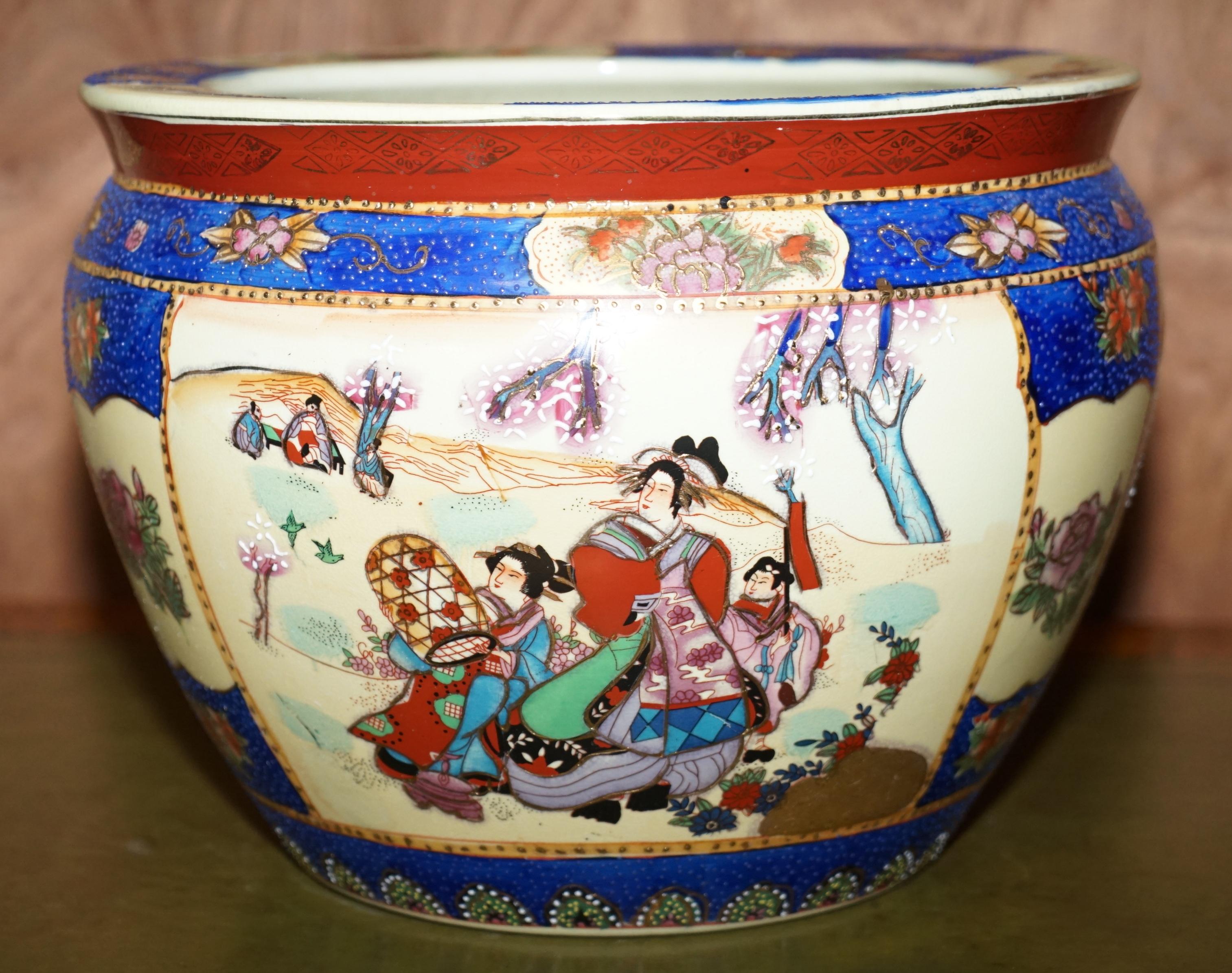 Vintage Large Chinese Export Satsuma Moriage Geishas Koi Fish Bowl Decorative For Sale 3
