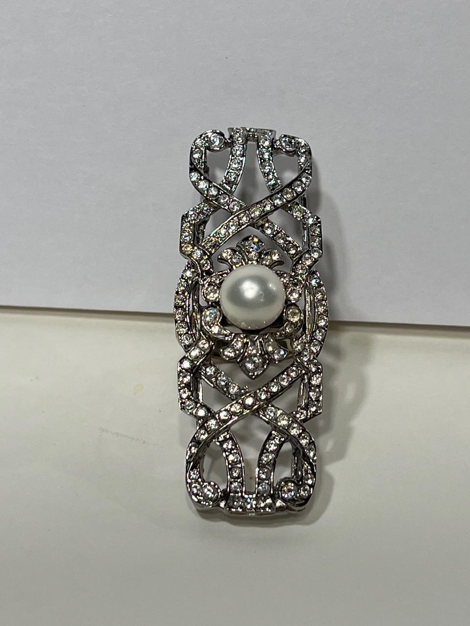 Art Deco Large Vintage Costume Diamond Cocktail Ring For Sale 2