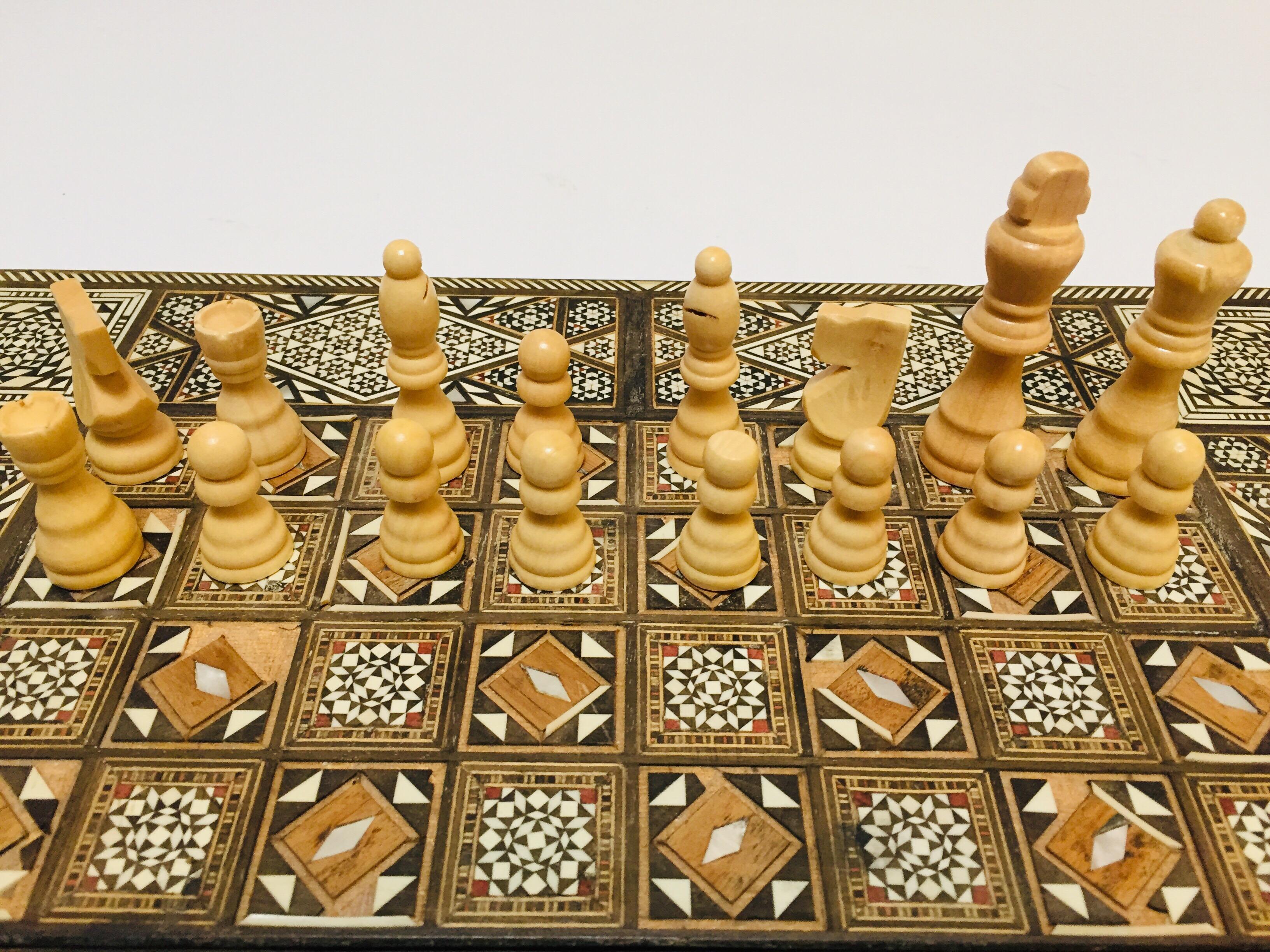 Vintage Large Complete Syrian Inlaid Mosaic Backgammon and Chess Game 6