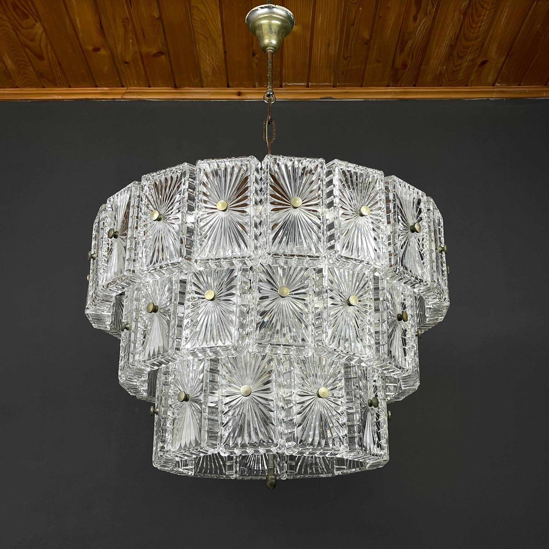 Vintage Large Crystal Chandelier Italy 1960s For Sale 4