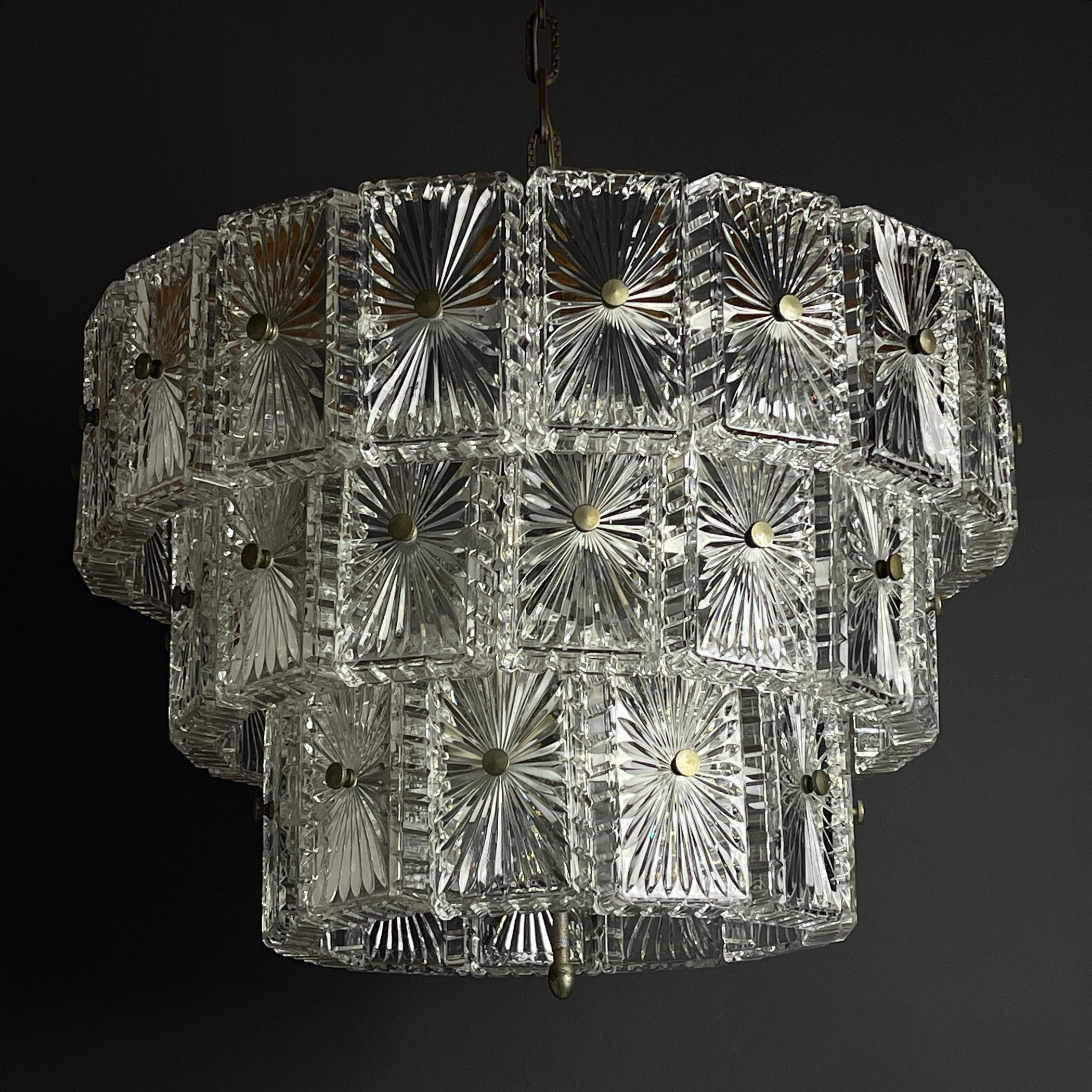 Vintage Large Crystal Chandelier Italy 1960s For Sale 1