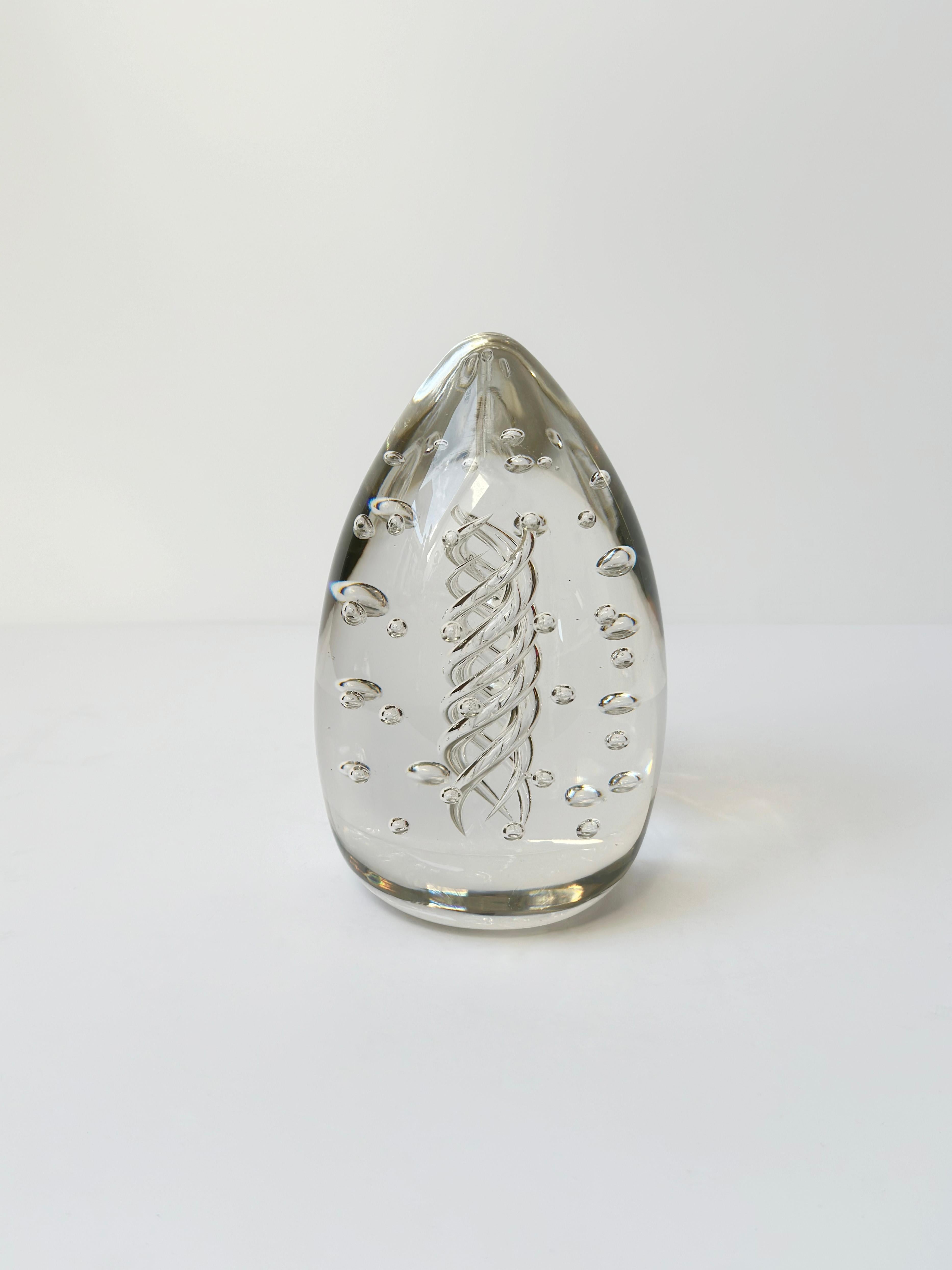 Art Glass Liskeard Glass, Large ‘Bullicante’ Egg Shaped Paperweigh Circa 1970s For Sale