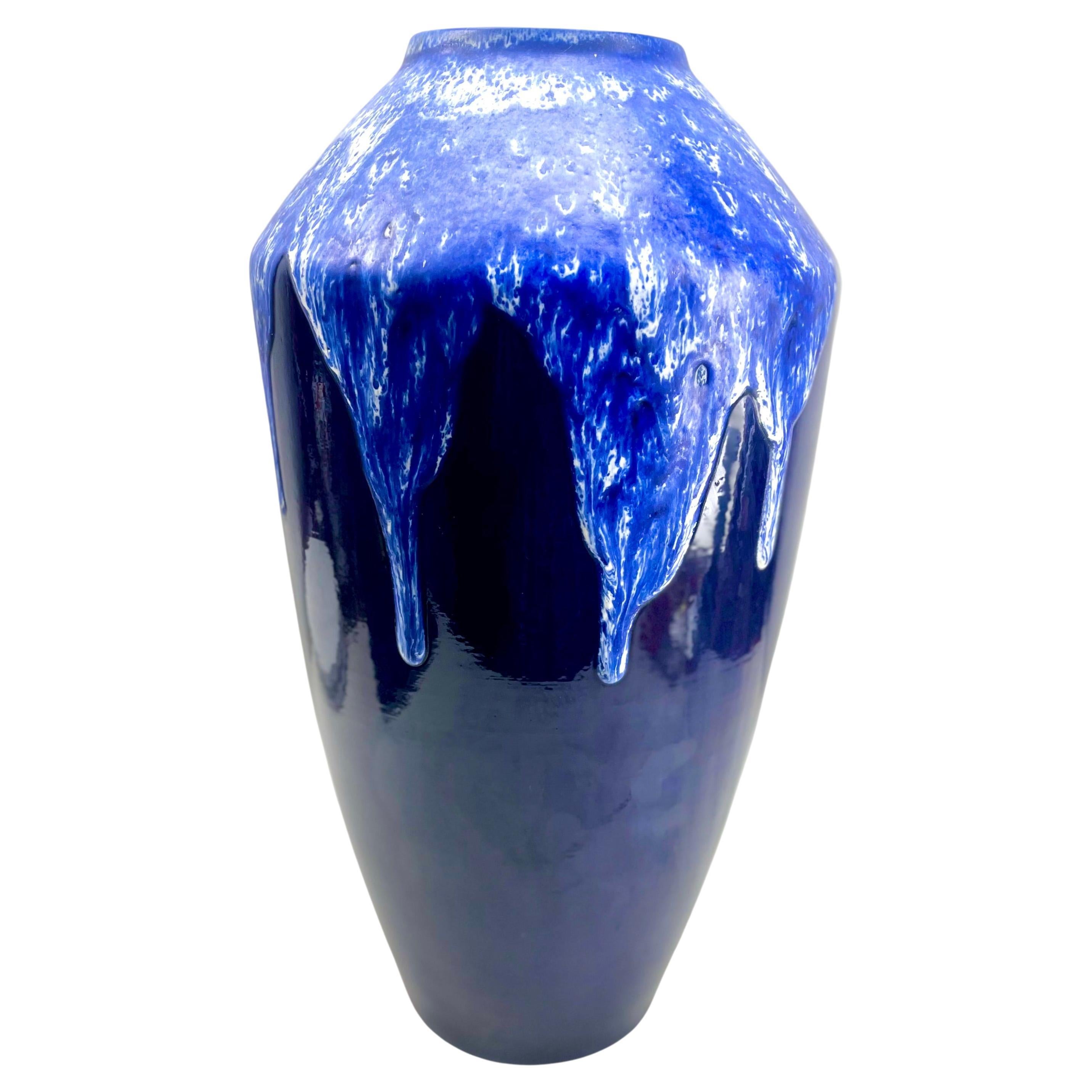 Grand vase de sol vintage en lave grasse avec verre à gouttes bleu cobalt 88-40 W-Germany