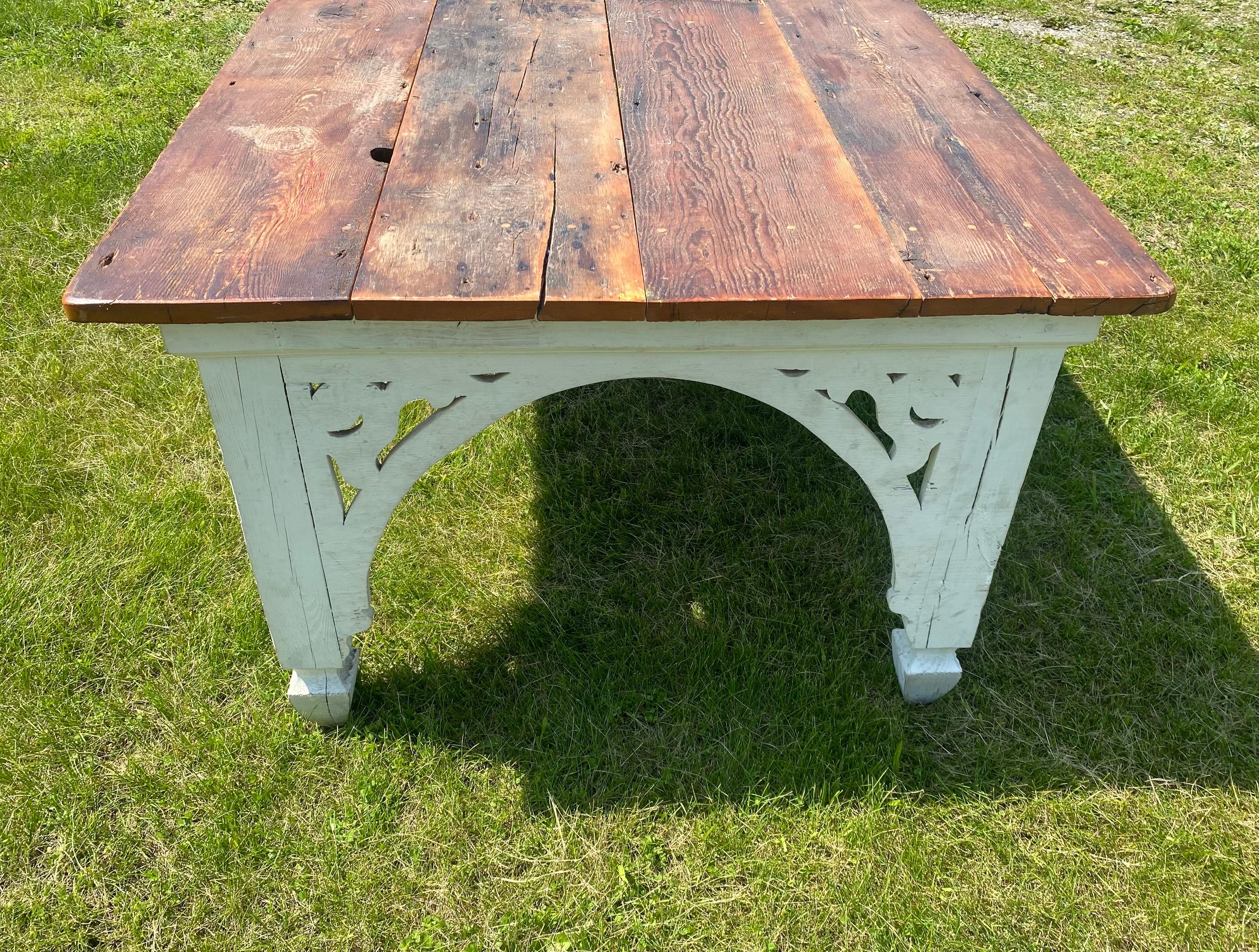 Vintage large French country farmhouse style rustic dining table For Sale 3