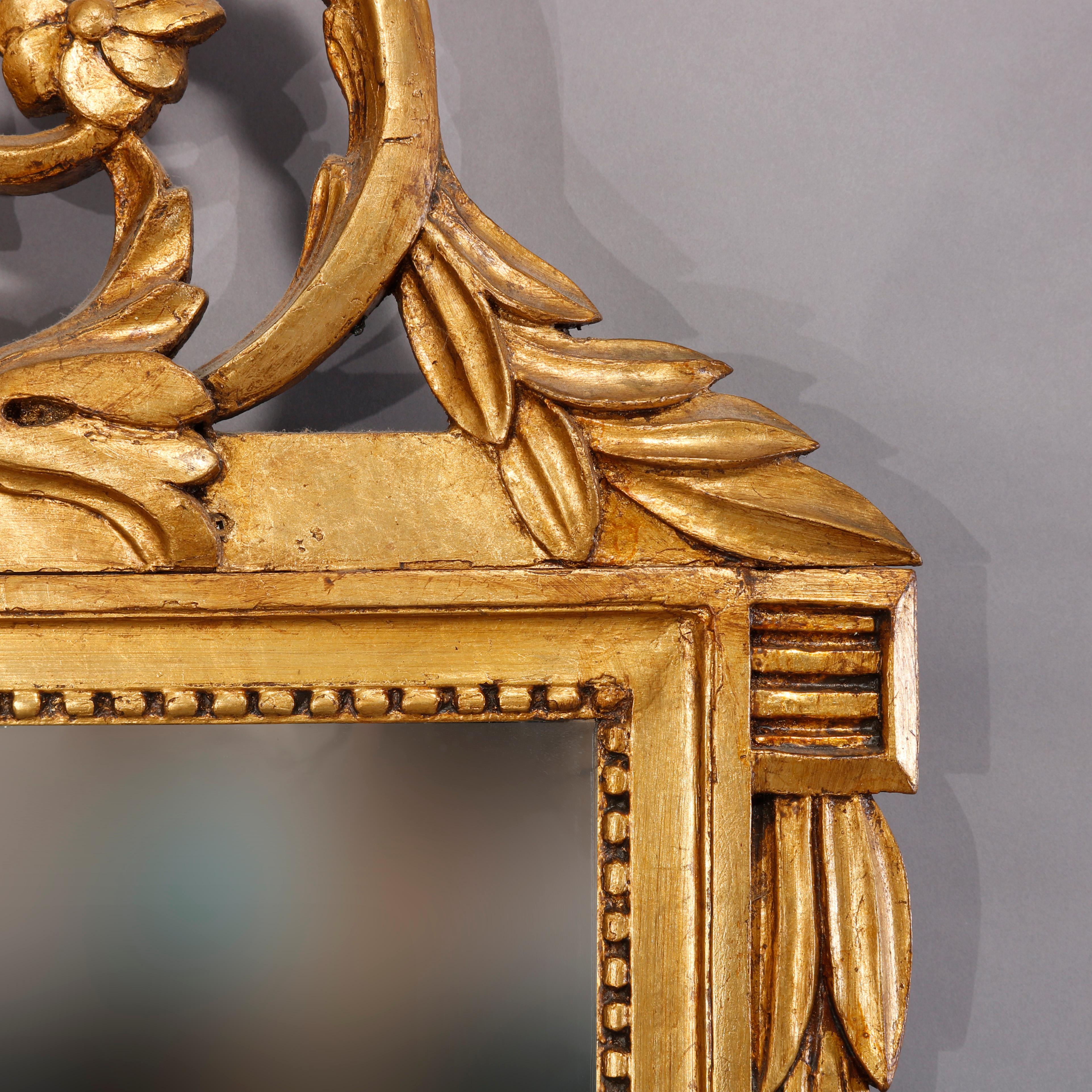 20ième siècle Vieux et grand miroir mural français de style Louis XVI en bois doré, 20ème siècle