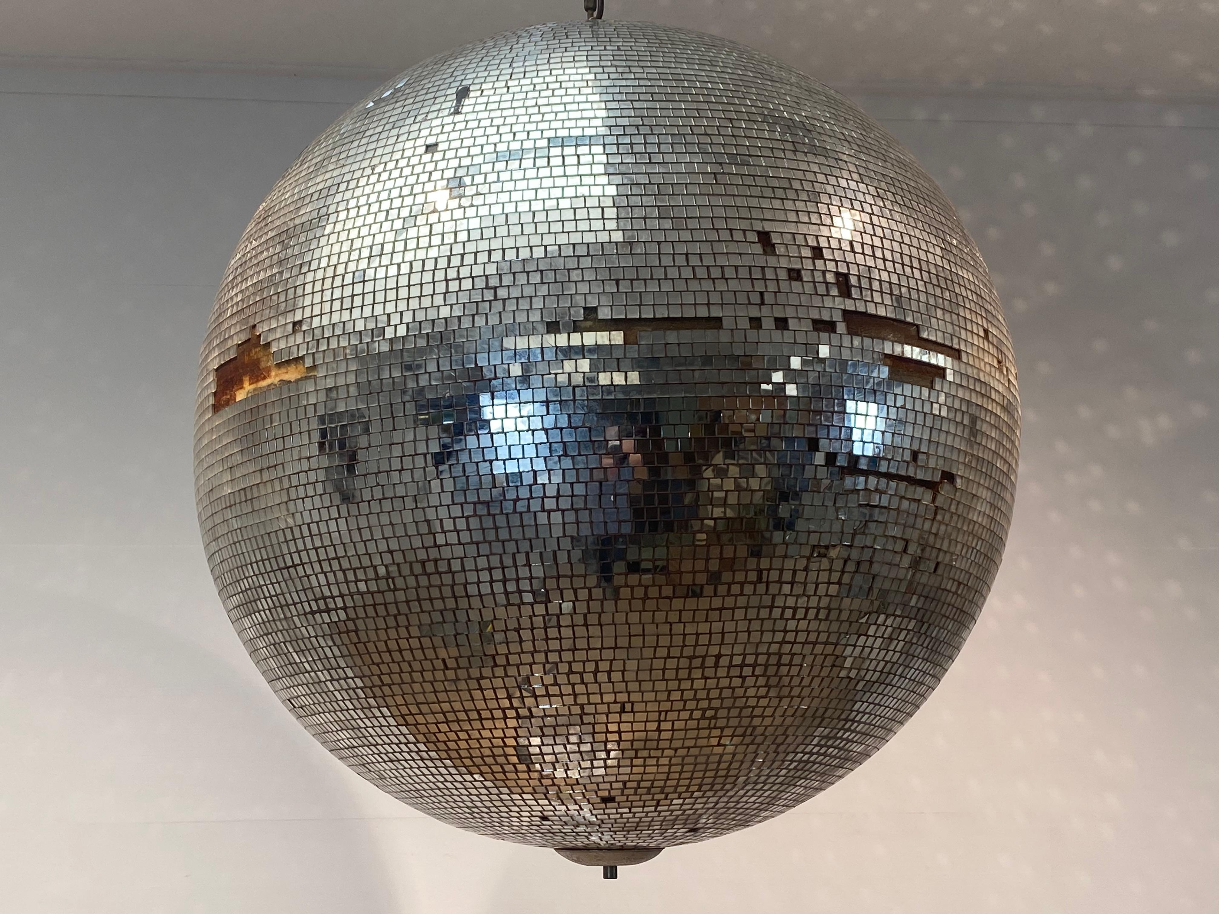 Vintage Large Glass Disco Ball In Fair Condition In Schellebelle, BE