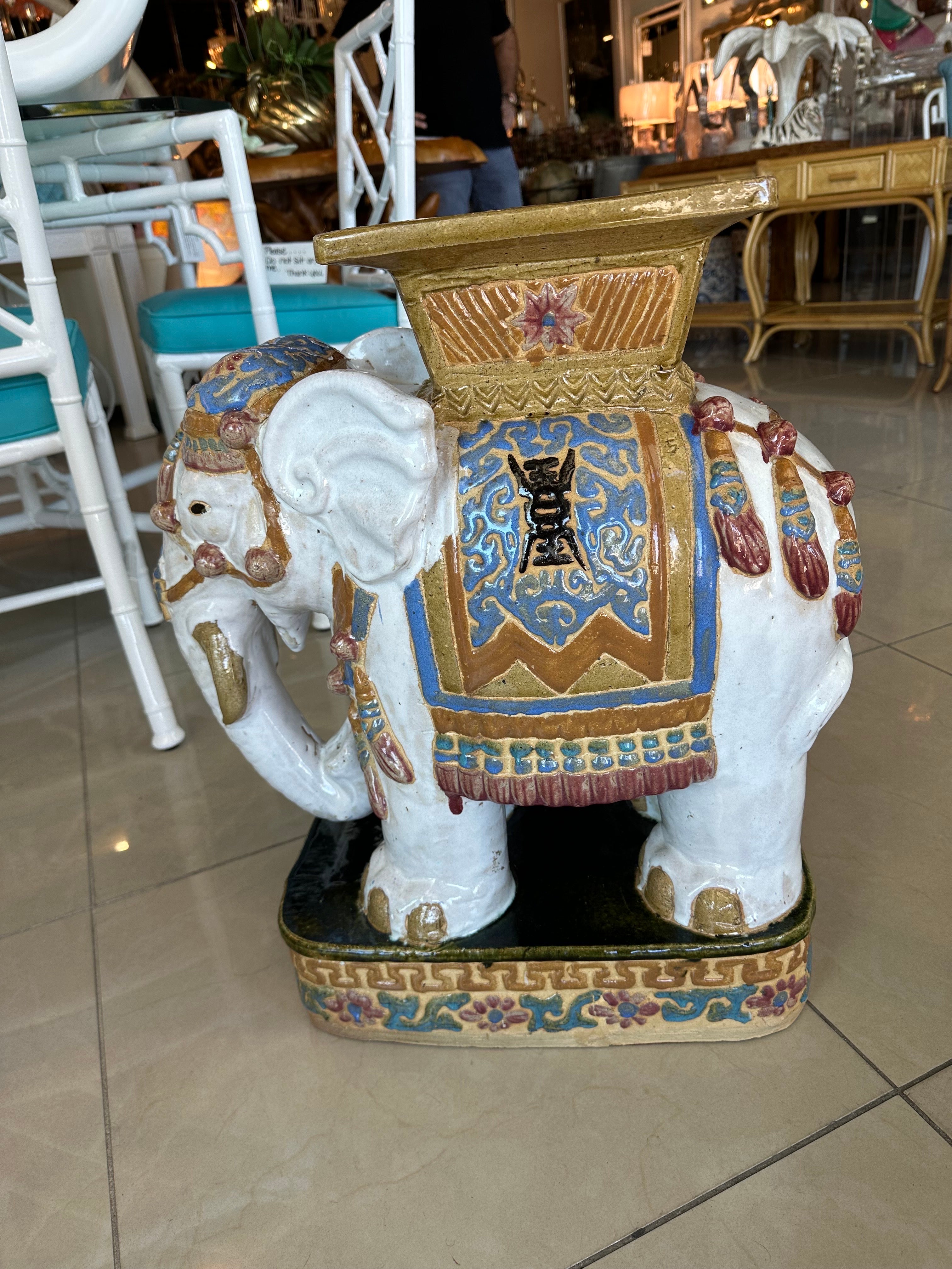 Vintage ceramic elephant garden stool stand side table. No chips or breaks. Dimensions: 22.5 H x 20 w x 10 D.