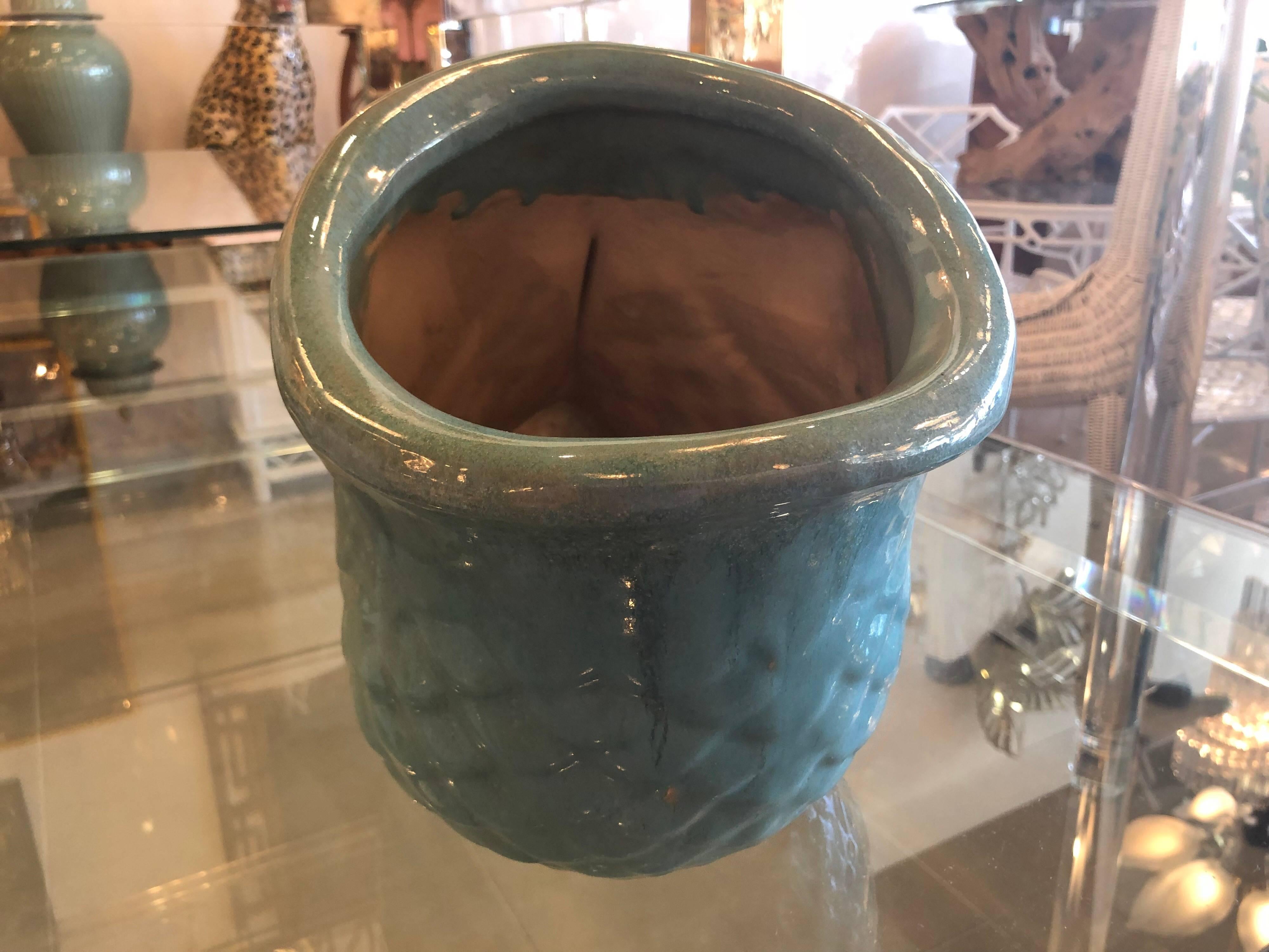 Grand vase vintage émaillé vert poisson jardinière de Palm Beach en vente 3