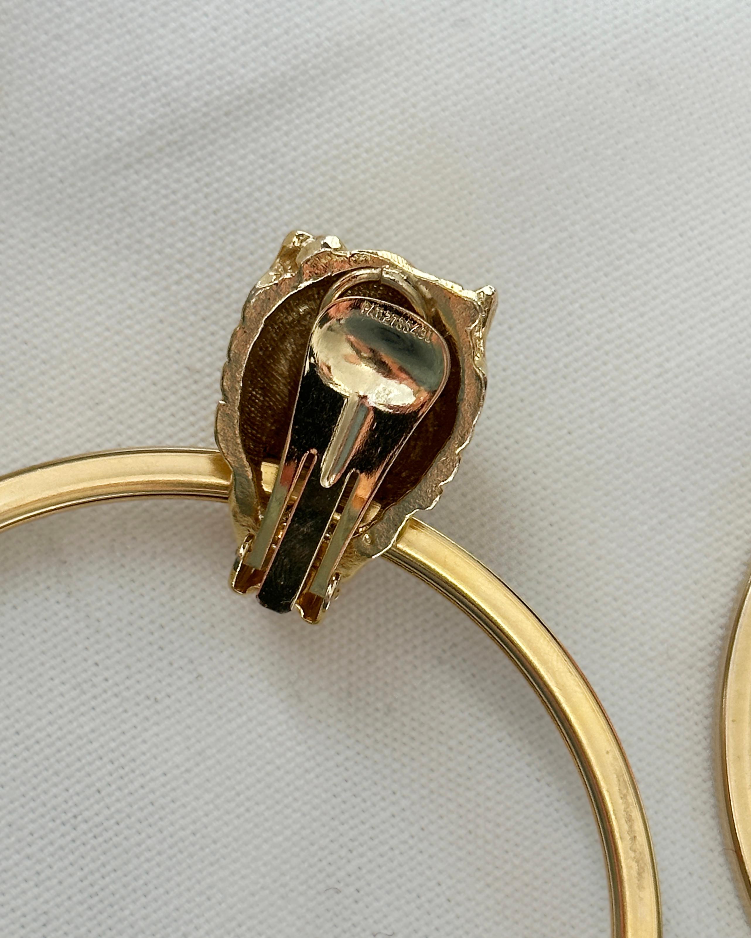 Vintage Large Gold Panther Hoop Earrings, attributed to Givenchy In Excellent Condition For Sale In New York, NY