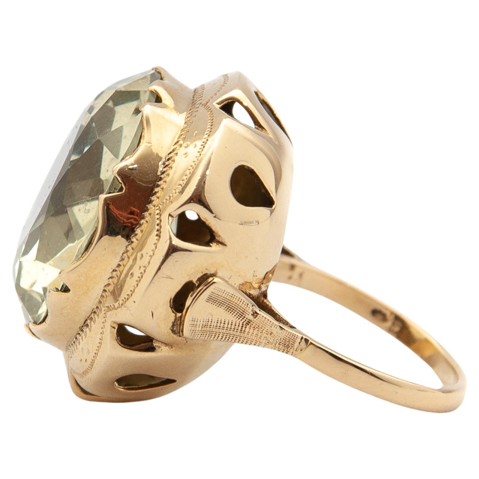 Großer Ring aus grünem Quarz und 14 Karat Gold im Angebot