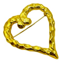 Vintage large heart gold tone designer brooch