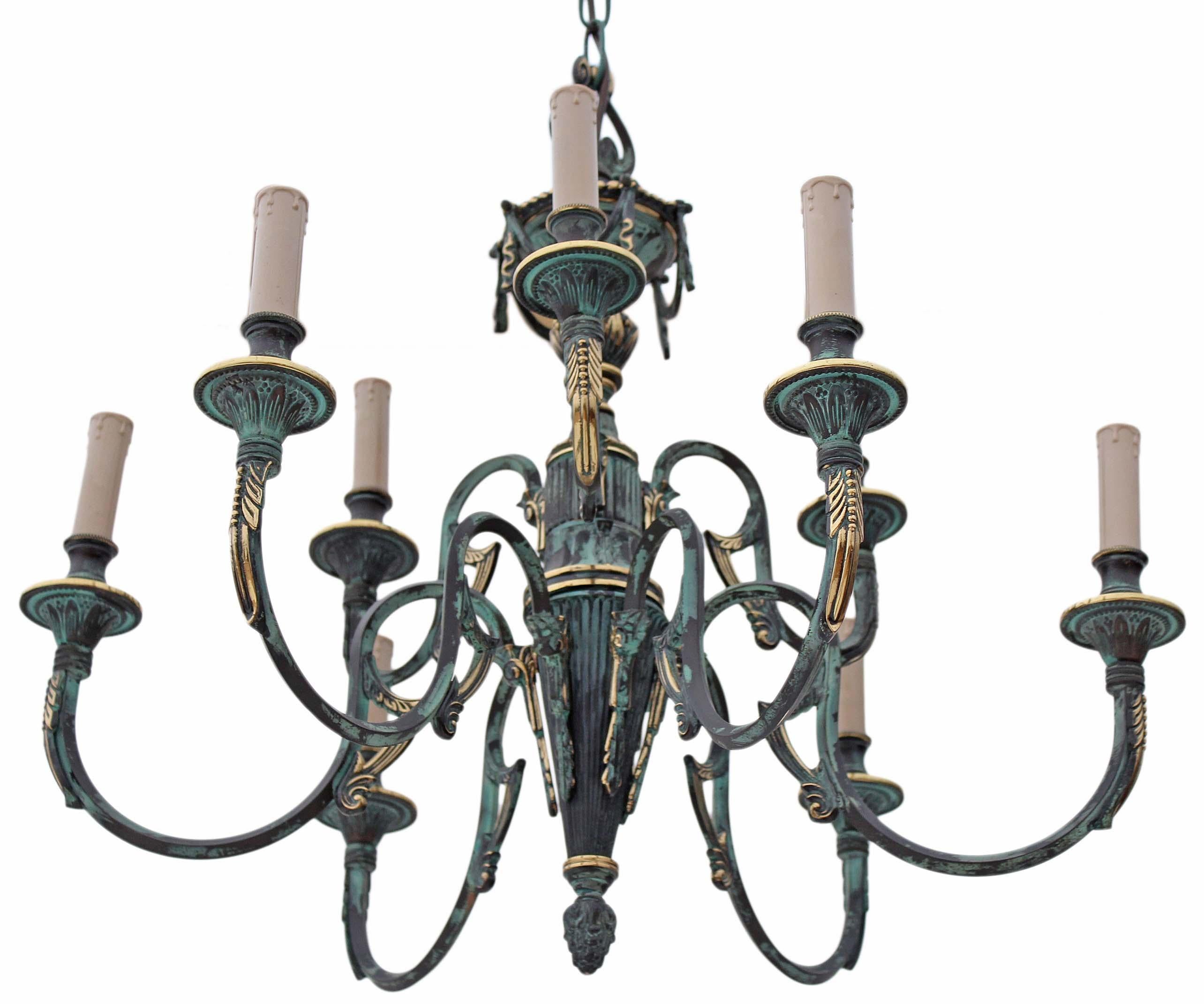 Vintage large heavy Gothic 9 lamp brass bronze chandelier In Good Condition For Sale In Wisbech, Cambridgeshire