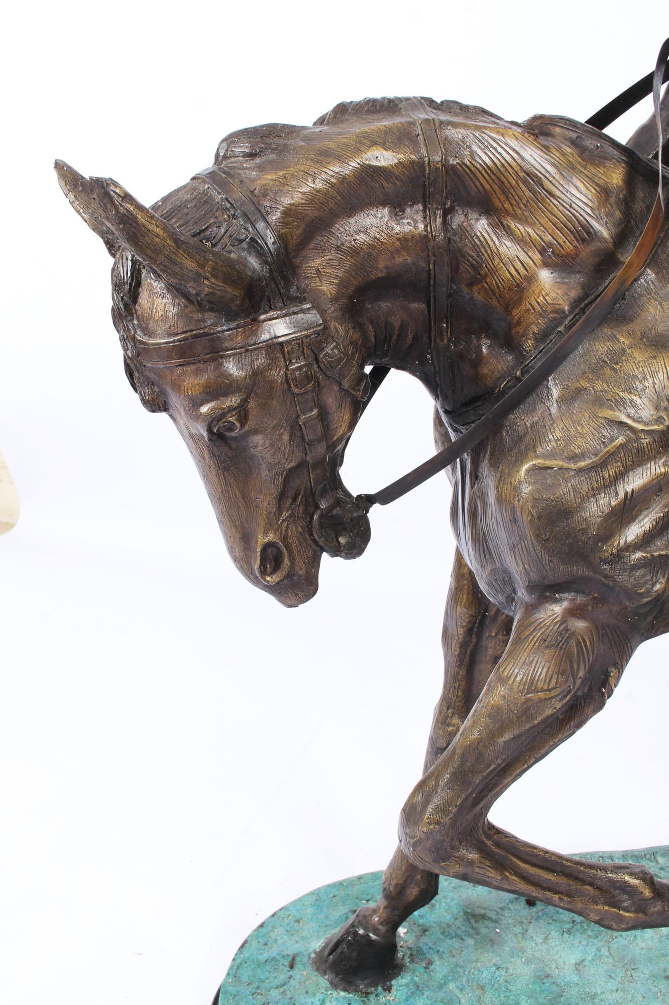 Groe Vintage-Bronze-Skulptur Mene'' mit Pferd und Jockey, 20. Jahrhundert im Angebot 1