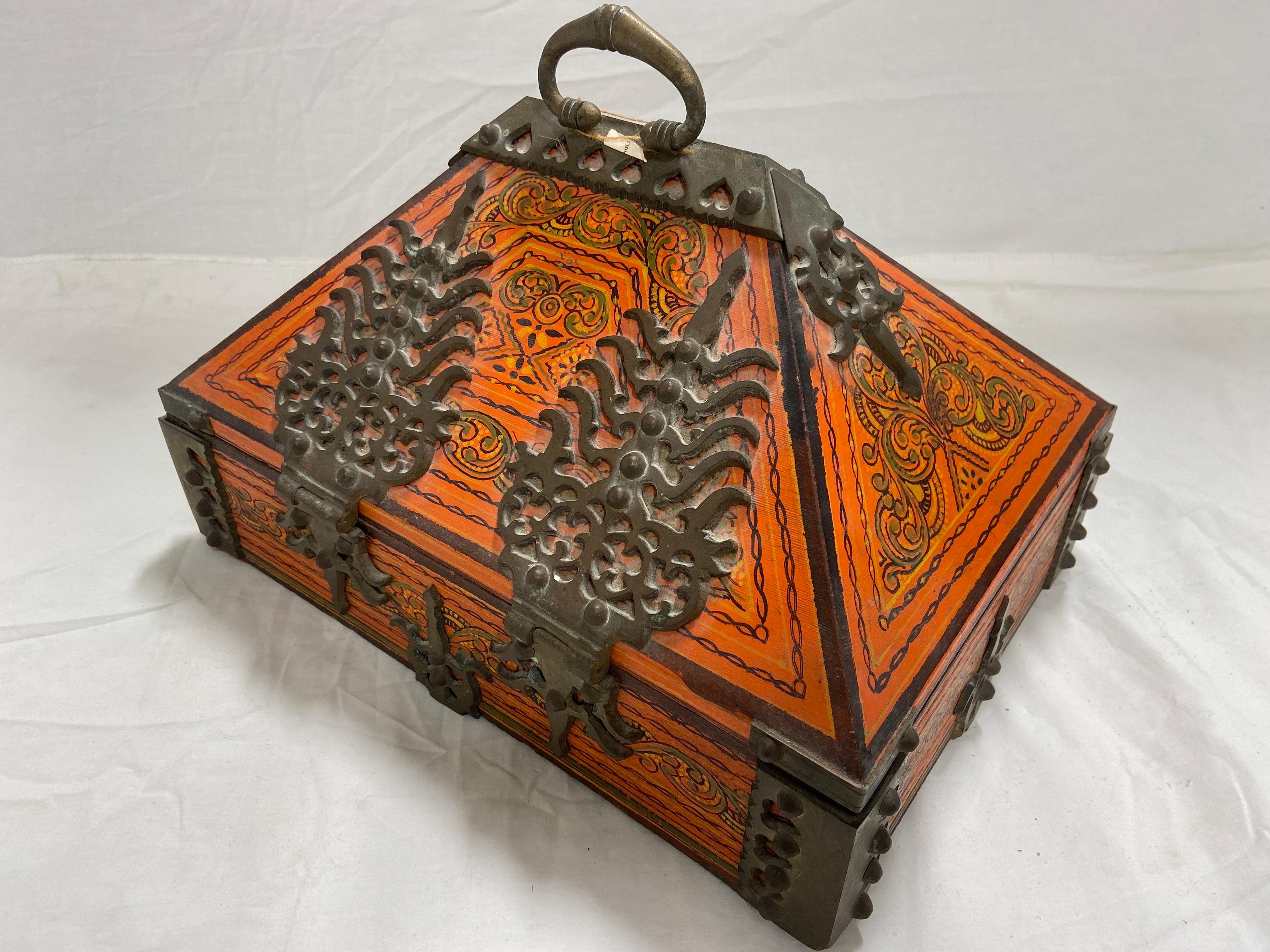 Vintage Large Indian Dowry Box with Ornate Brass Hinges and Paint Decoration In Good Condition In Atlanta, GA