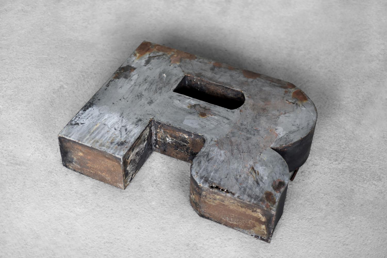 Vintage Large Industrial Polish Metal Letter R, 1950s For Sale 1