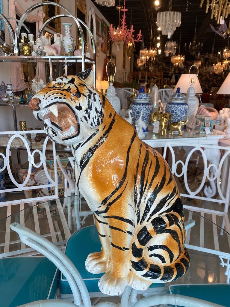 Vintage Large Italian Ceramic Sitting Tiger Statue In Good Condition For Sale In West Palm Beach, FL
