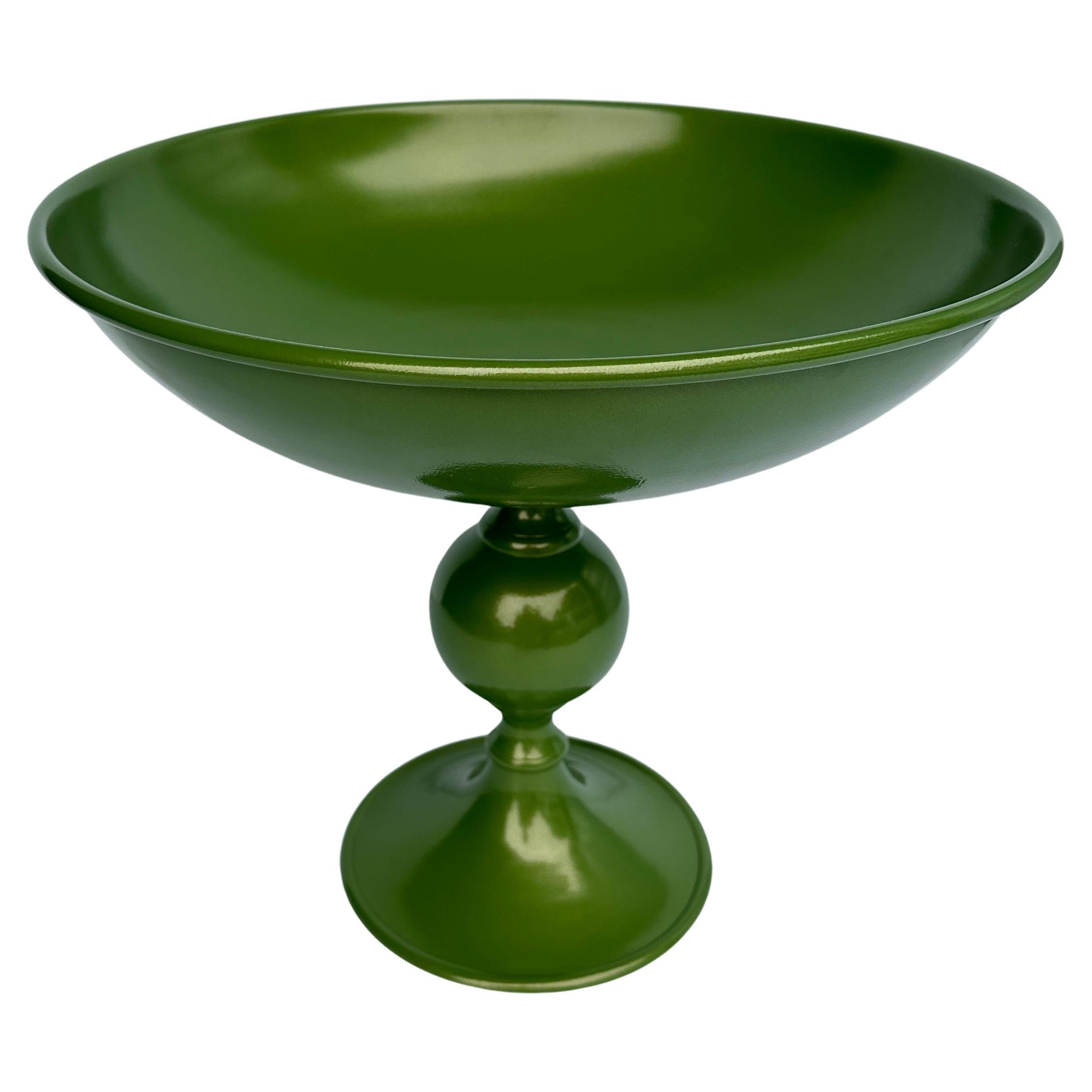 Silverplate Centerpiece Bowl in Newly Powder-Coated Green 

This very sturdy centerpiece bowl is now one of a kind, since we recently powder-coated in a leafy green paint that makes it both decorative as well as functional. This vintage and