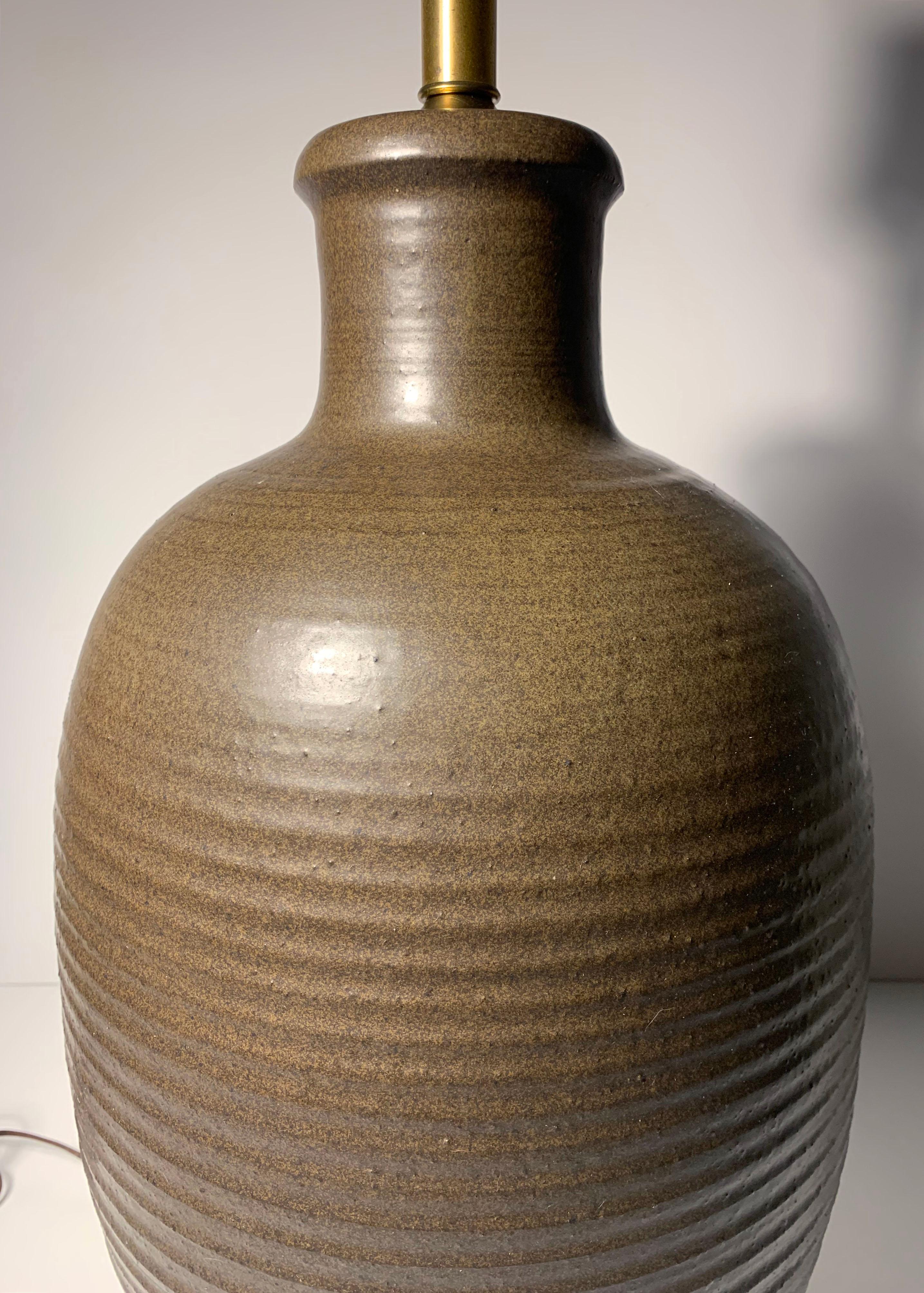 Ceramica Lampada vintage di grandi dimensioni in ceramica di Studio A / Bob Kinzie Affiliated Craftsmen in vendita
