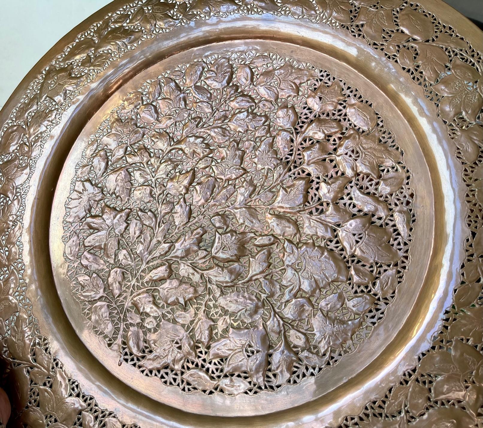 Mid-20th Century Vintage Large Middle Eastern Tray in Piercet Copper, 1960s For Sale