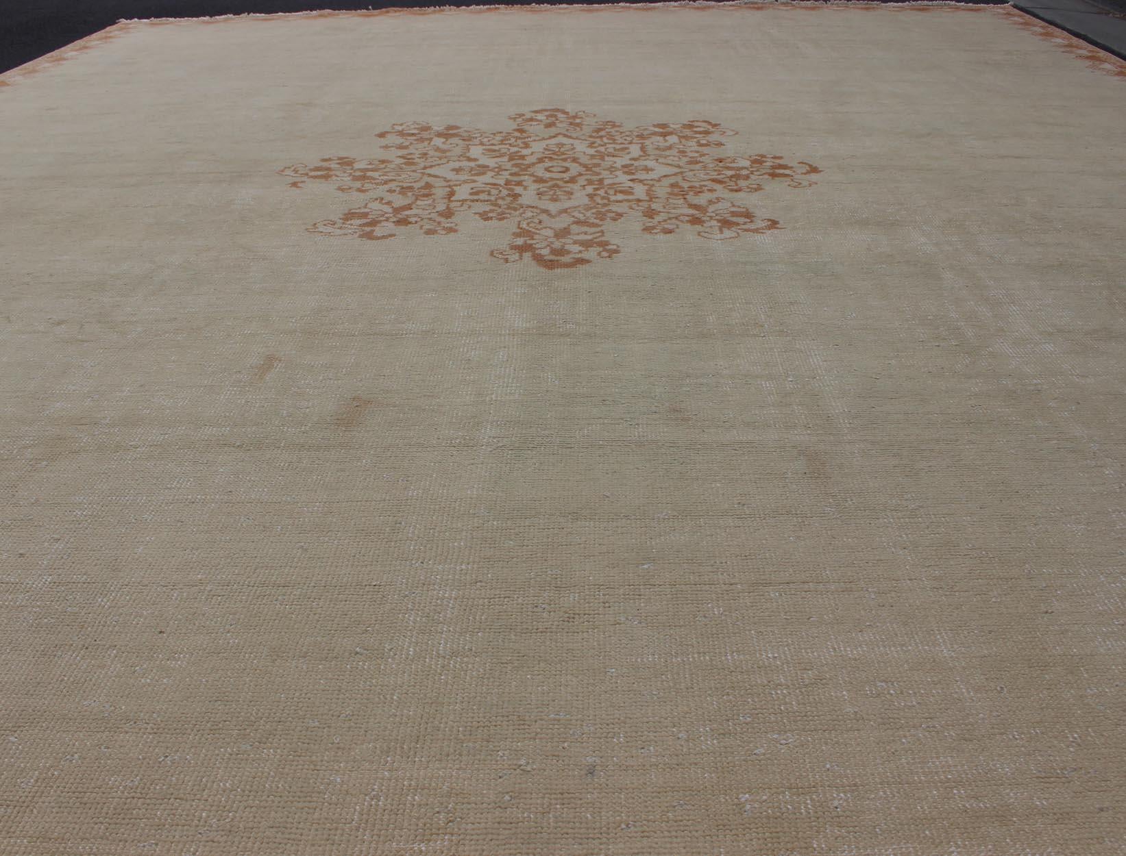 Vintage Large Moroccan Rug with Blossom Design in Ivory Background & Light Brown For Sale 3