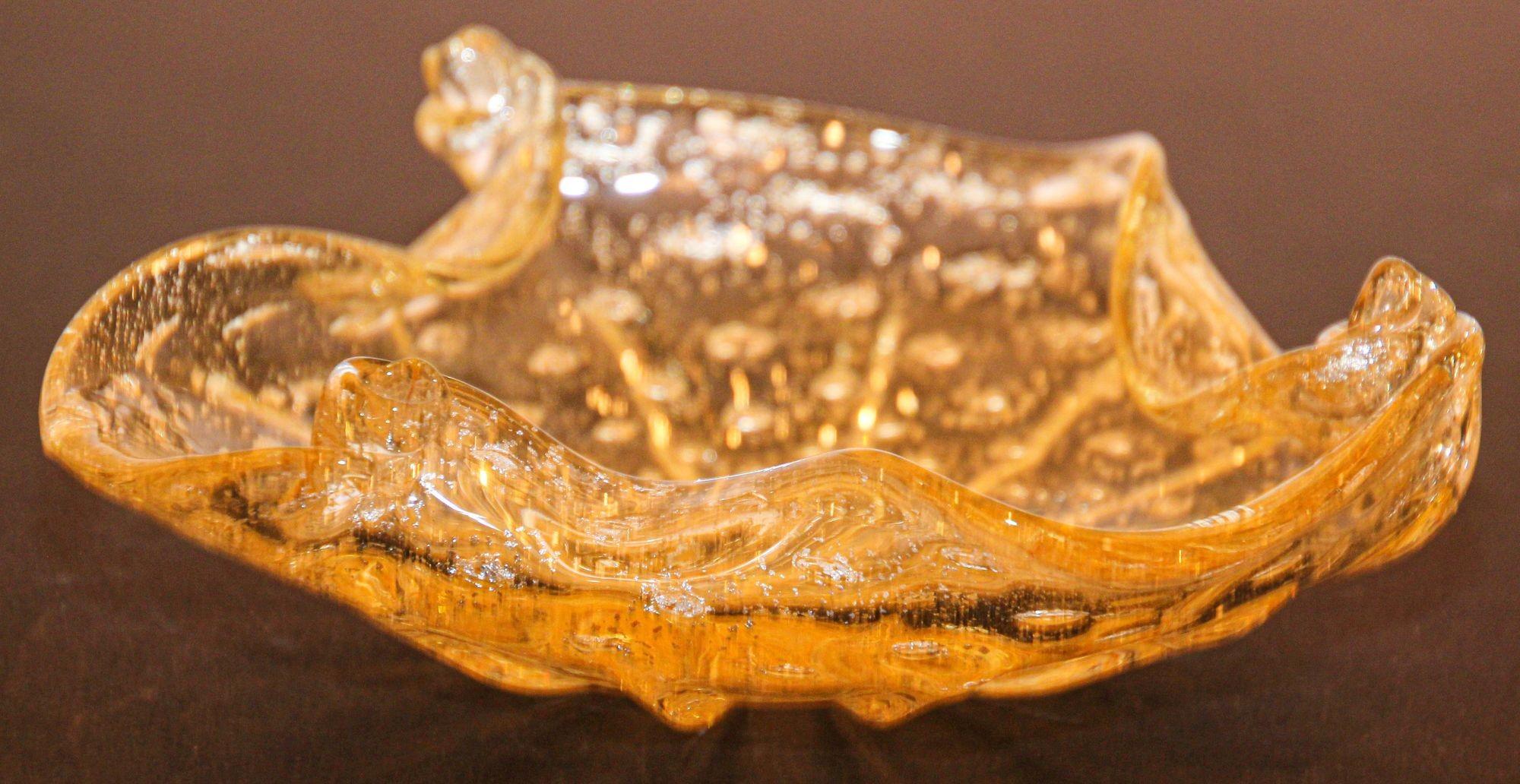 Vintage Large Murano Glass with Gold Dust Bowl Shell Ashtray Murano Italy 1970s 10