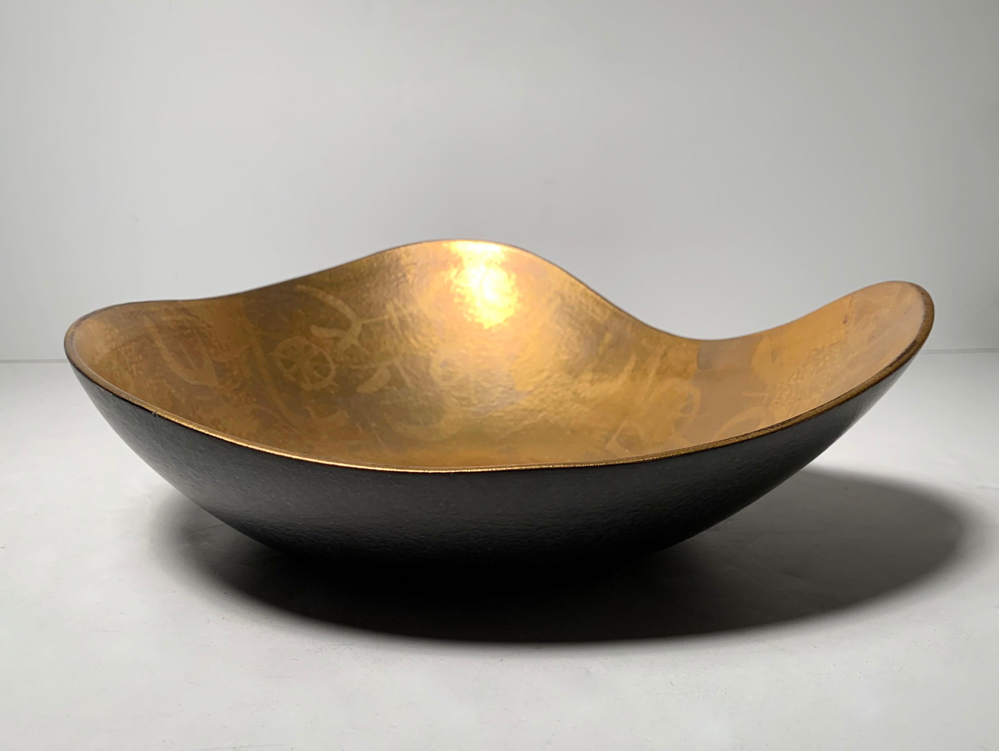 American Vintage Large Organic Sascha Brastoff California Modernism Ceramic Bowl