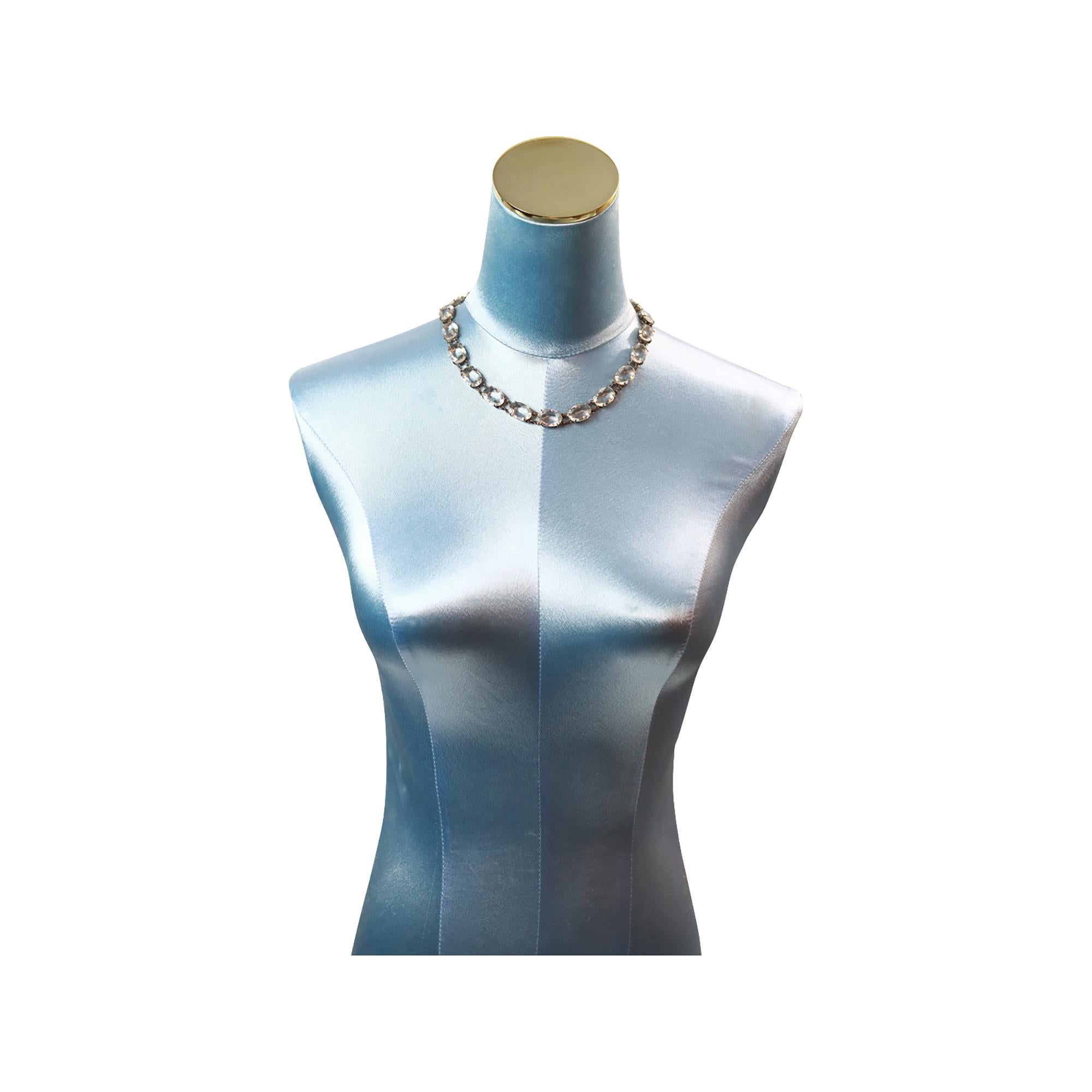 Collana ovale ovale di cristallo aperto, circa 1960, d'epoca In condizioni buone in vendita a New York, NY
