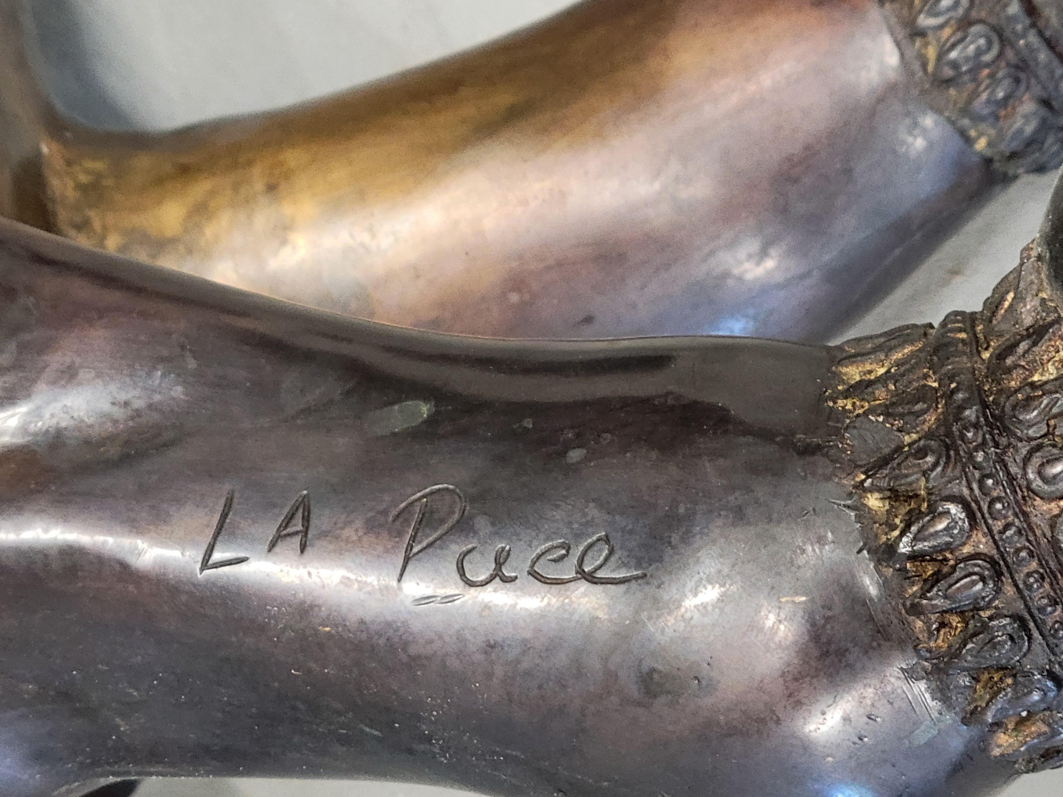 Ottone Elefante asiatico d'epoca di grandi dimensioni in ottone patinato o bronzo, firmato 