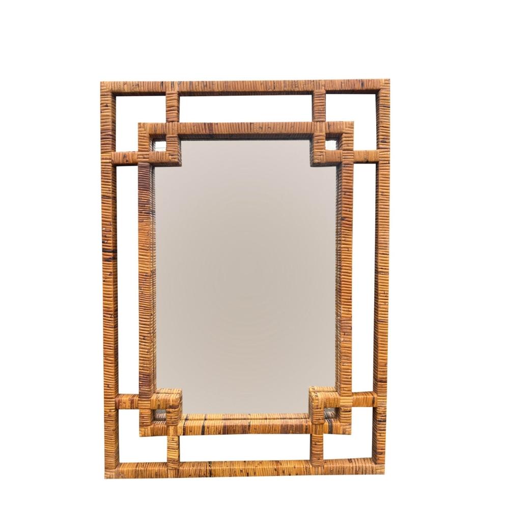 Espejo de pared vintage grande de ratán y mimbre en estilo Chinoiserie Chippendale en venta 1
