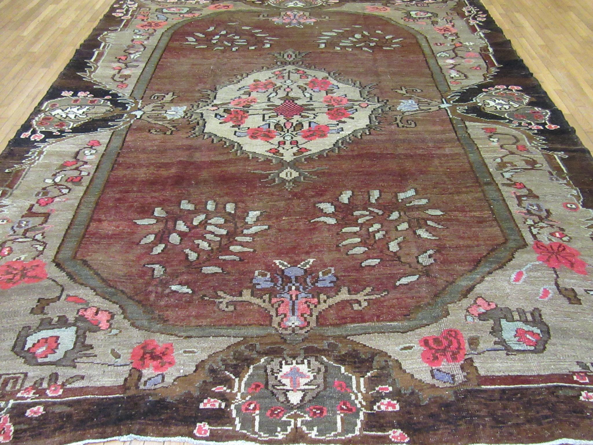 Large Room Size Vintage Hand Knotted Wool Turkish Rug For Sale 6