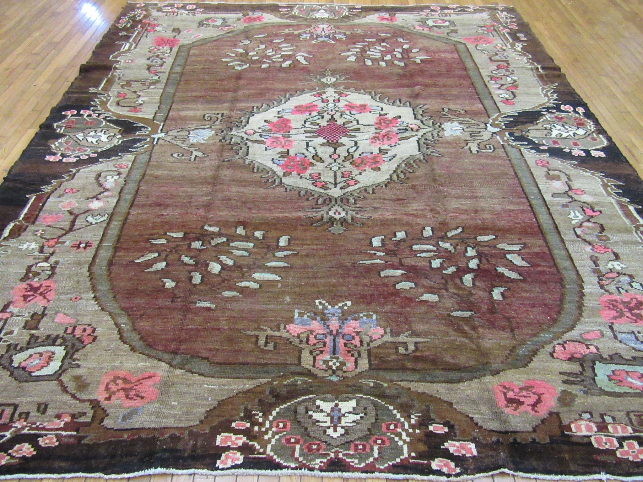 Large Room Size Vintage Hand Knotted Wool Turkish Rug For Sale 9