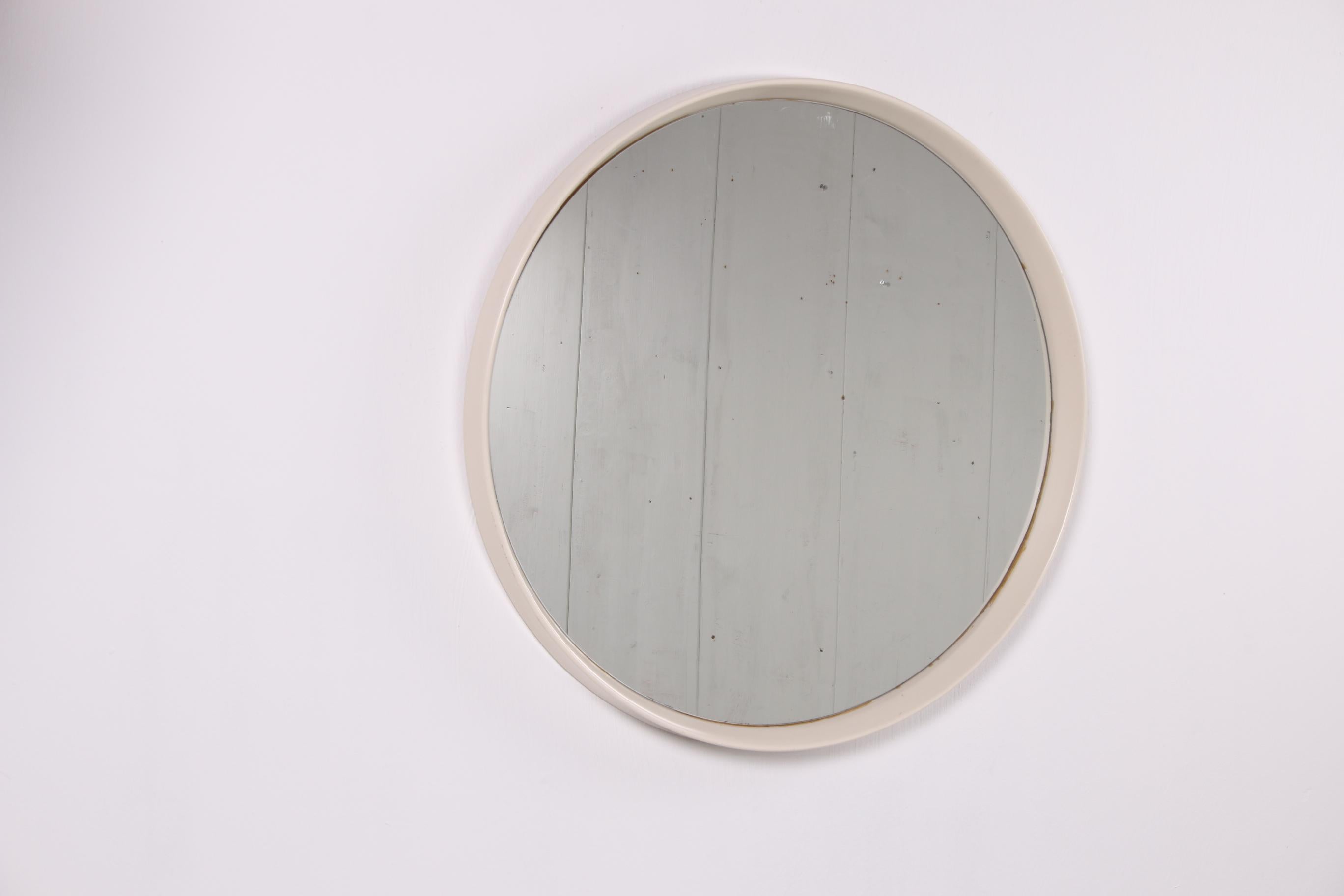 Vintage Large Round Mirror with White Edge, 1960s For Sale 5