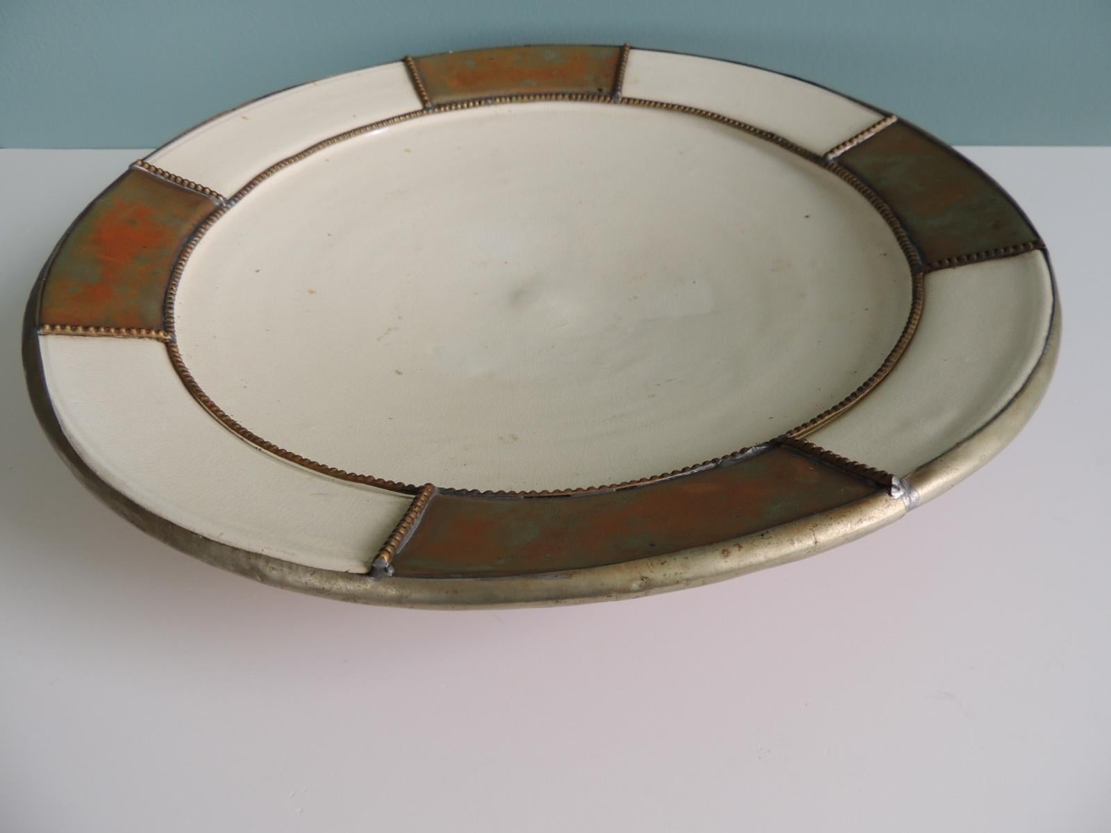 Vintage Large Round Moroccan Terracotta Serving Bowl In Good Condition In Oakland Park, FL