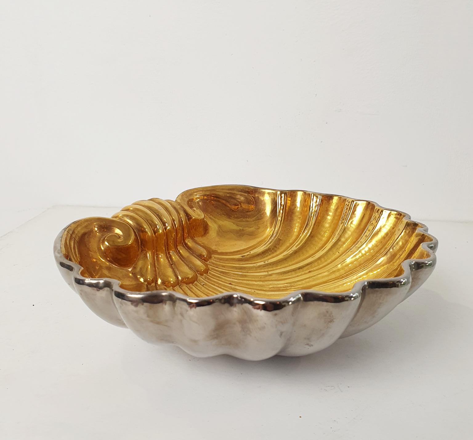 Vintage Large San Marco Ceramic Clam Bowl, Italy For Sale 3