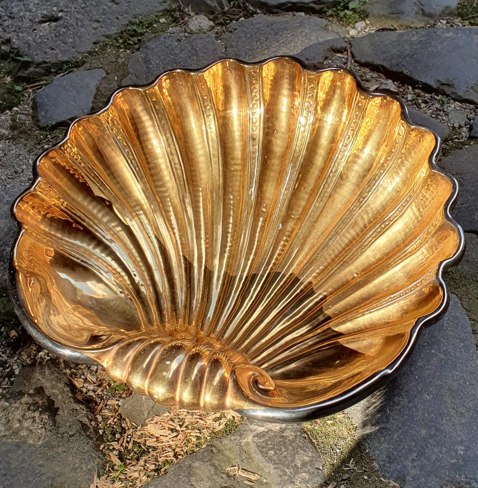 Fine XX secolo Vaschetta per vongole in ceramica San Marco grande e vintage, Italia in vendita